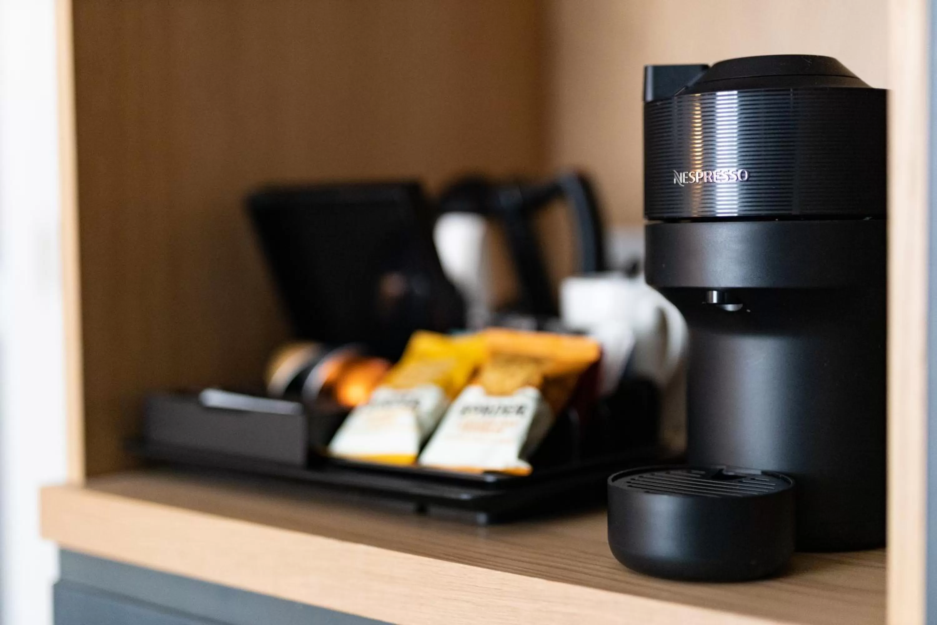 Coffee/tea facilities in The Goodenough Hotel London