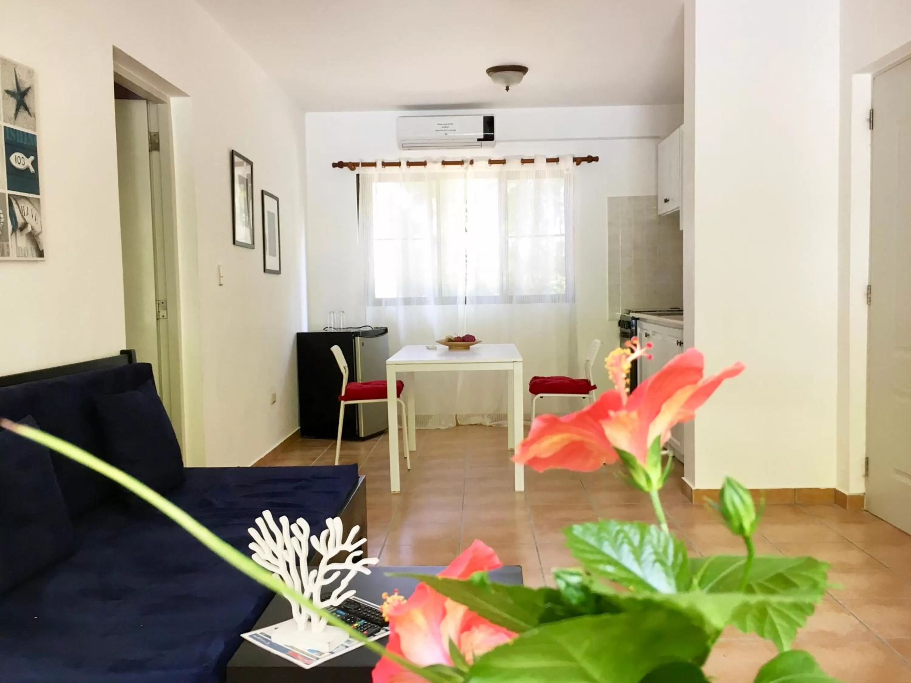 Living room in Coral Blanco Hotel