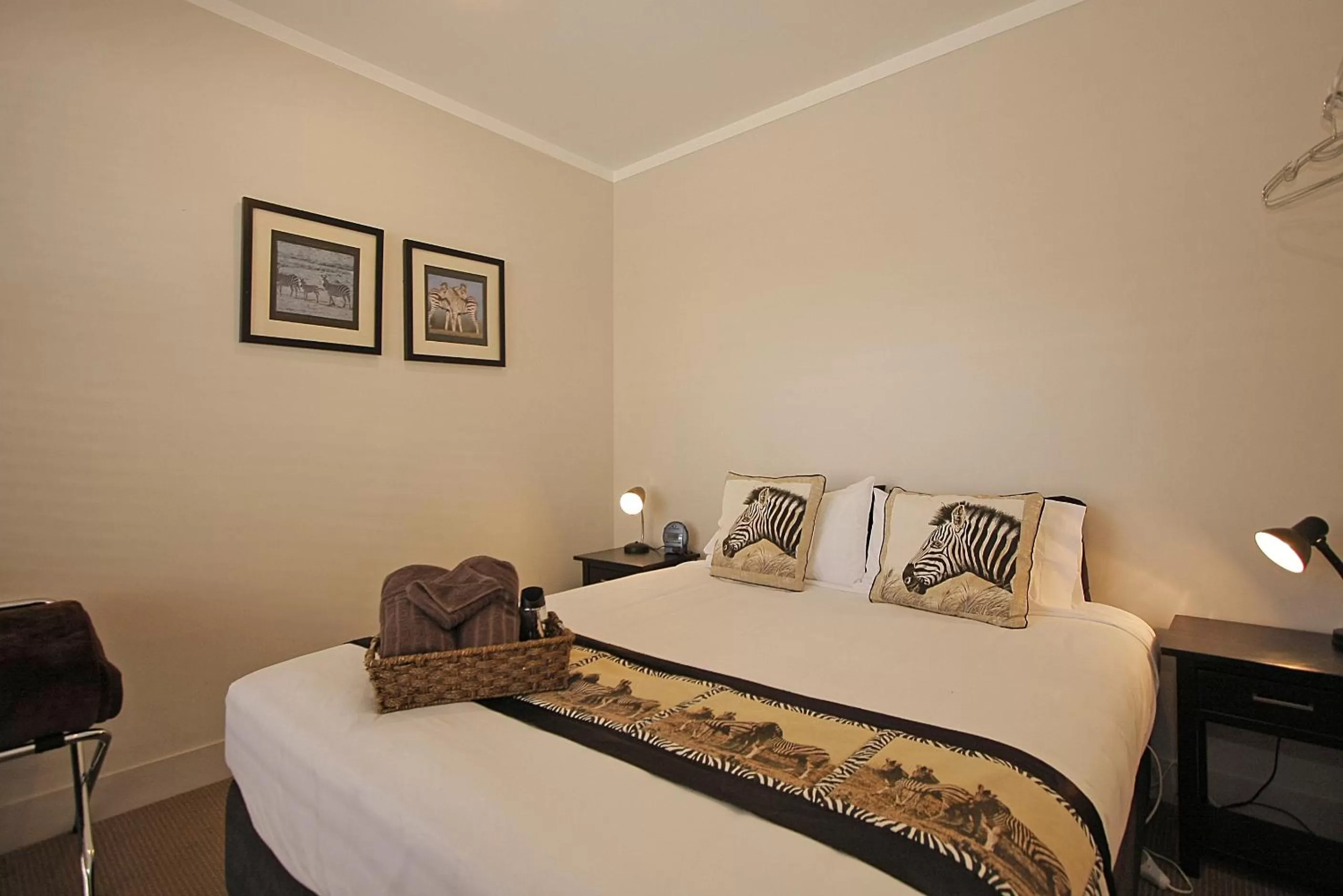 Bed in Big Five Motel