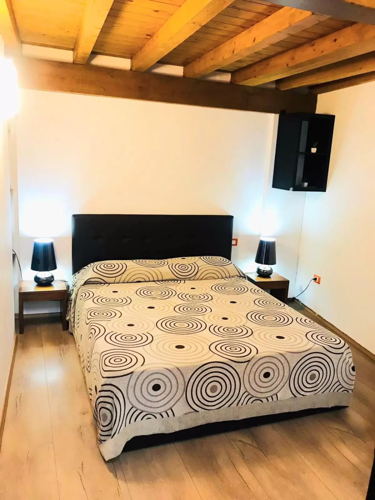 Bed in Locanda Al Moro Hotel