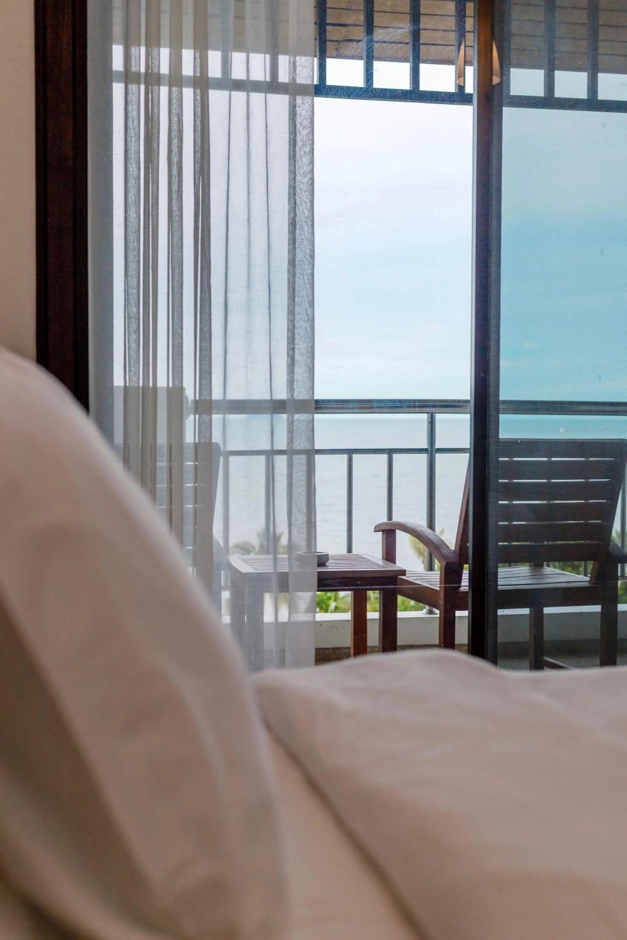 Sea view, Bed in Pinnacle Grand Jomtien Resort and Beach Club