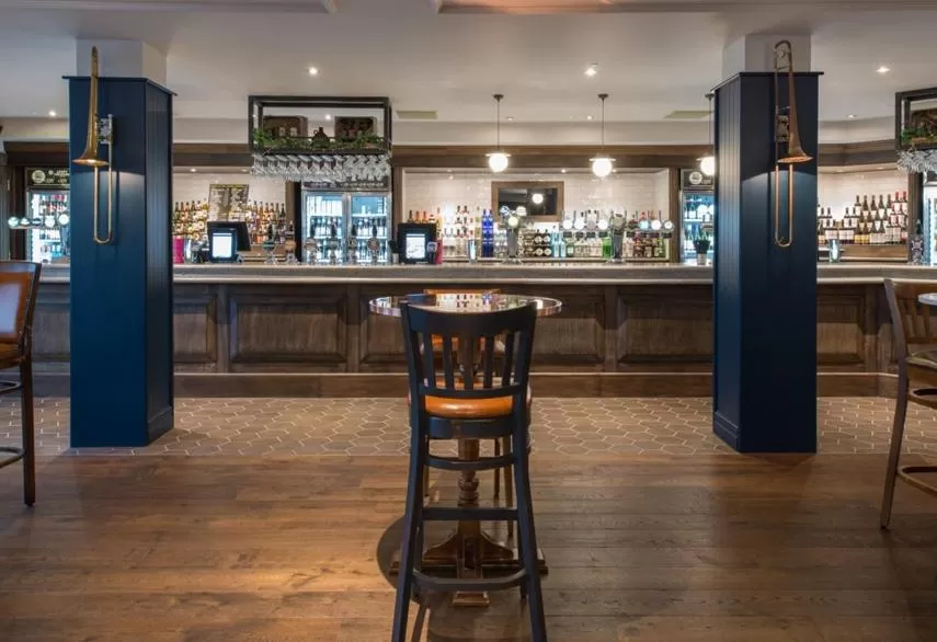 Lounge or bar, Lounge/Bar in Pilgrims Progress Wetherspoon