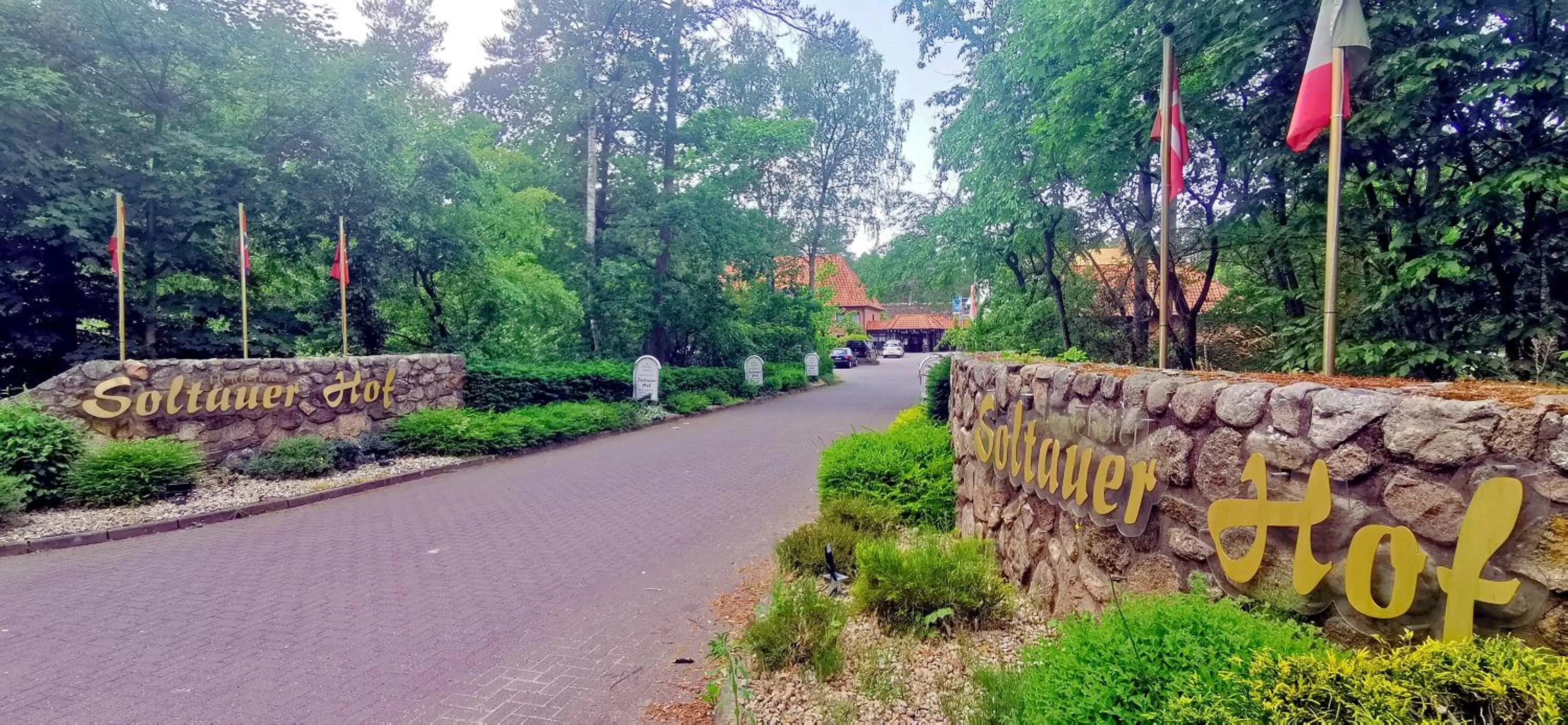 Property building in Heidehotel Soltauer Hof