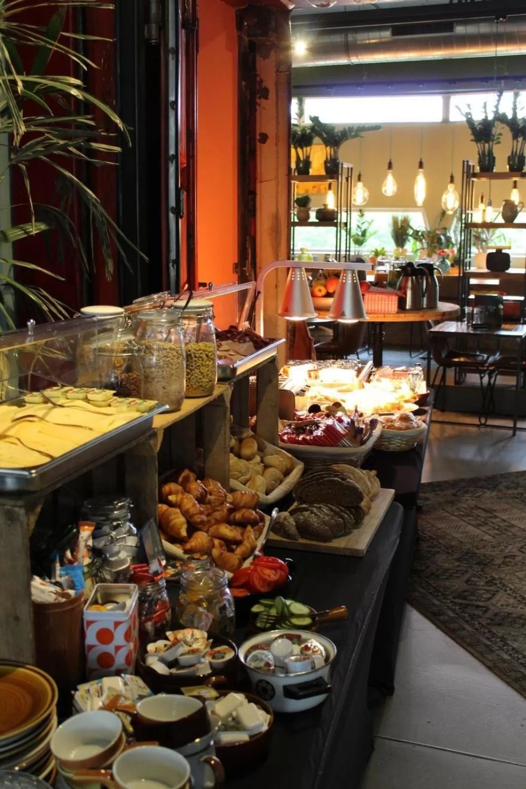 Breakfast in Hotel Nimma