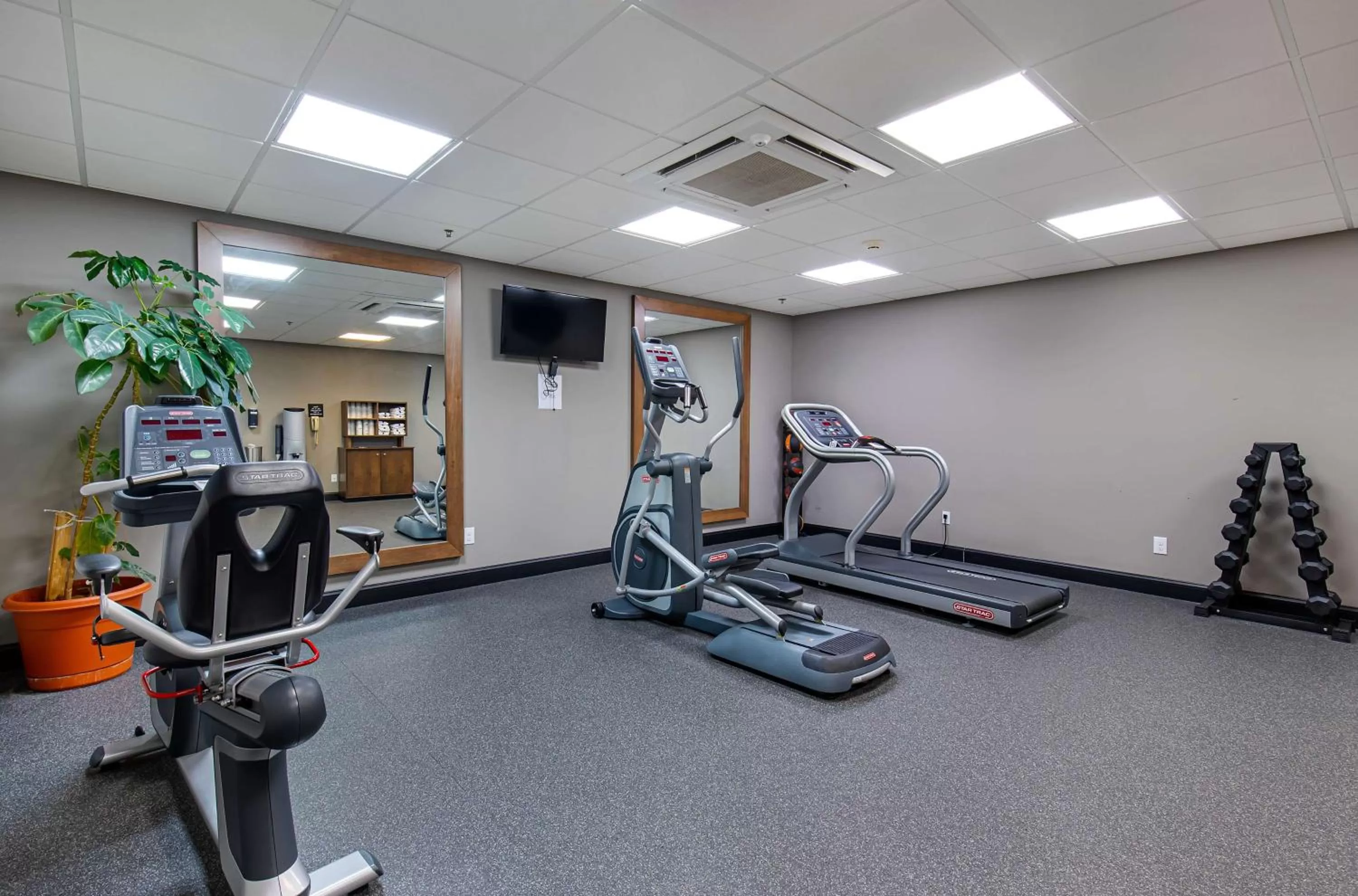 Fitness centre/facilities in Hampton Inn Corbin
