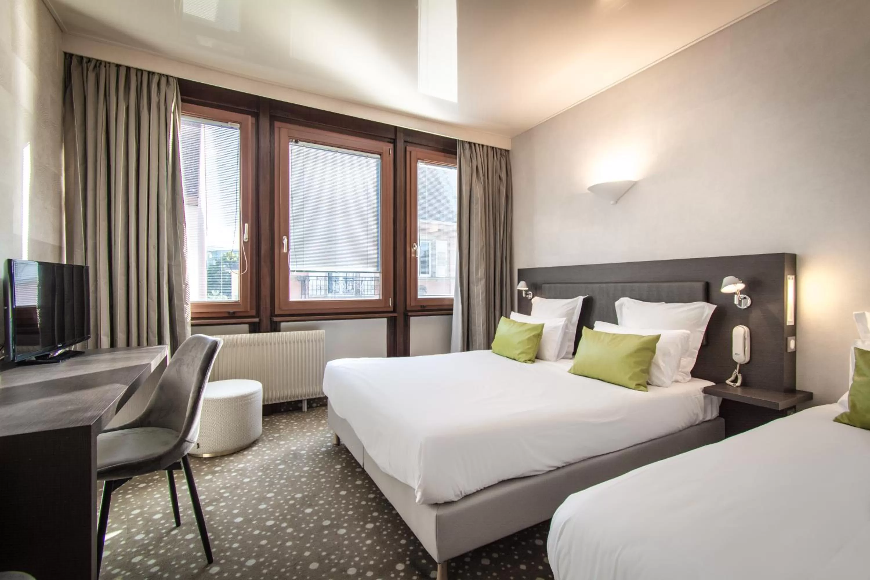 Bedroom, Bed in Hôtel Restaurant Vaillant Colmar Nord