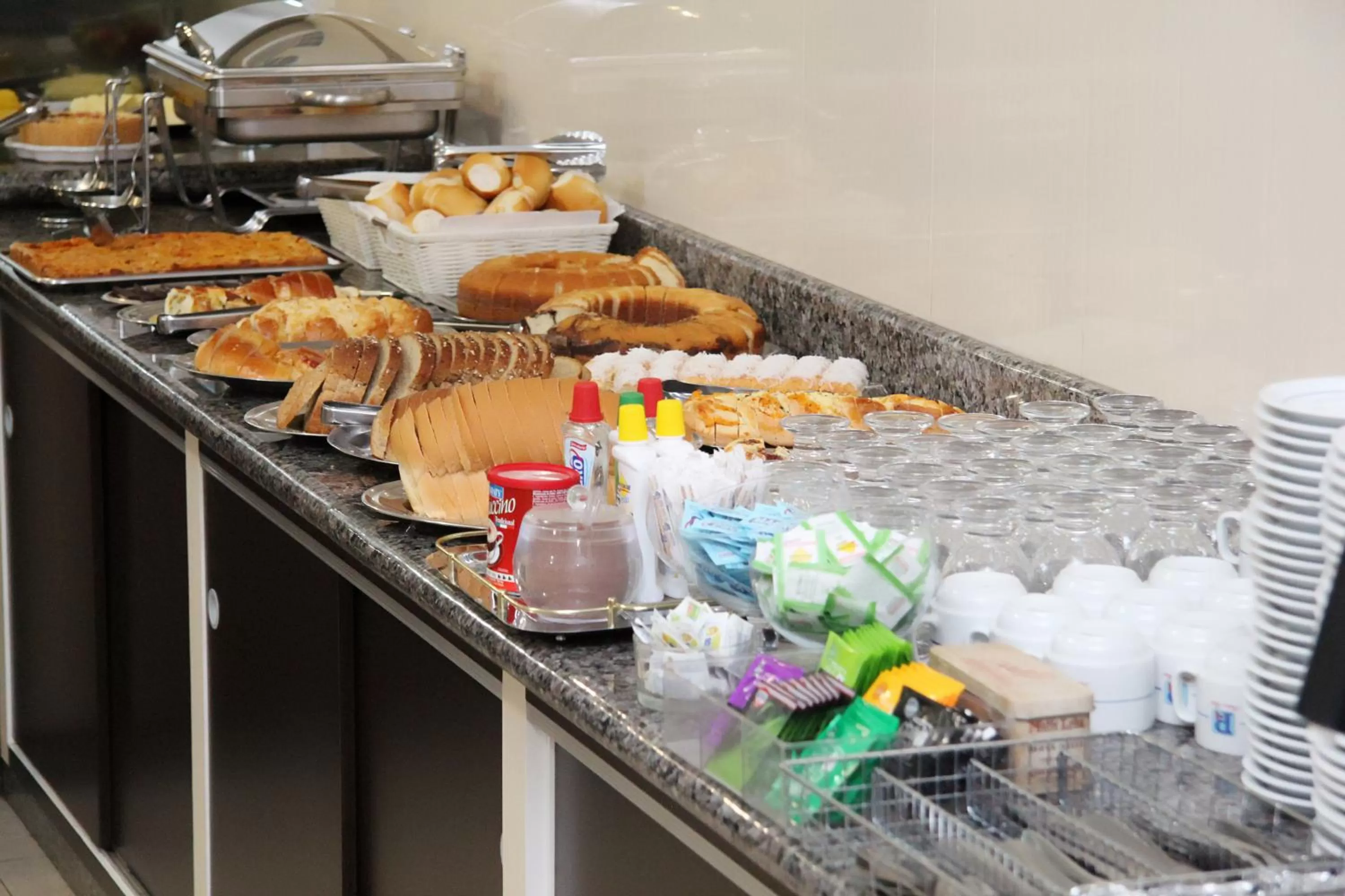 Breakfast in Palace Hotel Guaíra