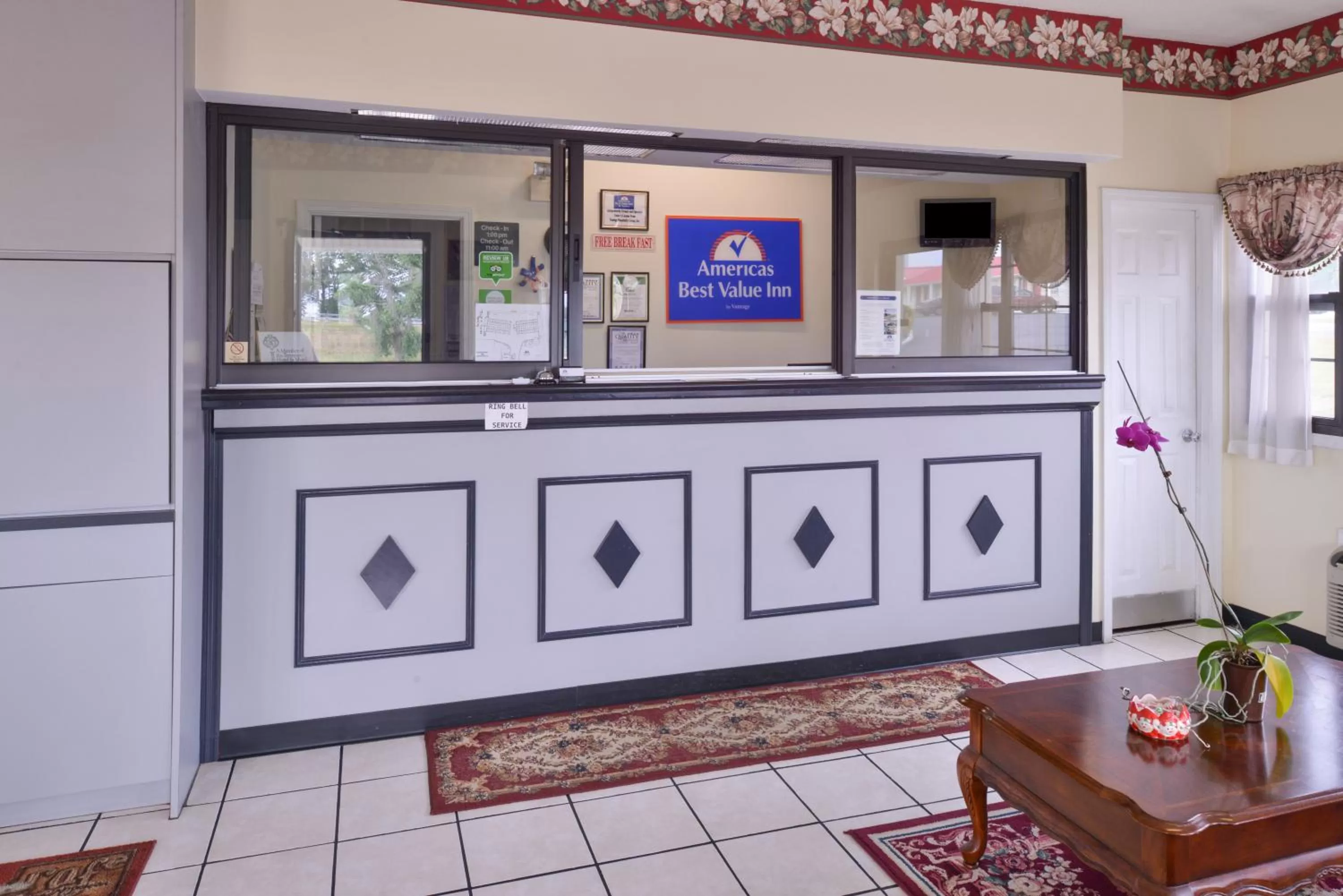 Lobby or reception in Americas Best Value Inn Wildersville