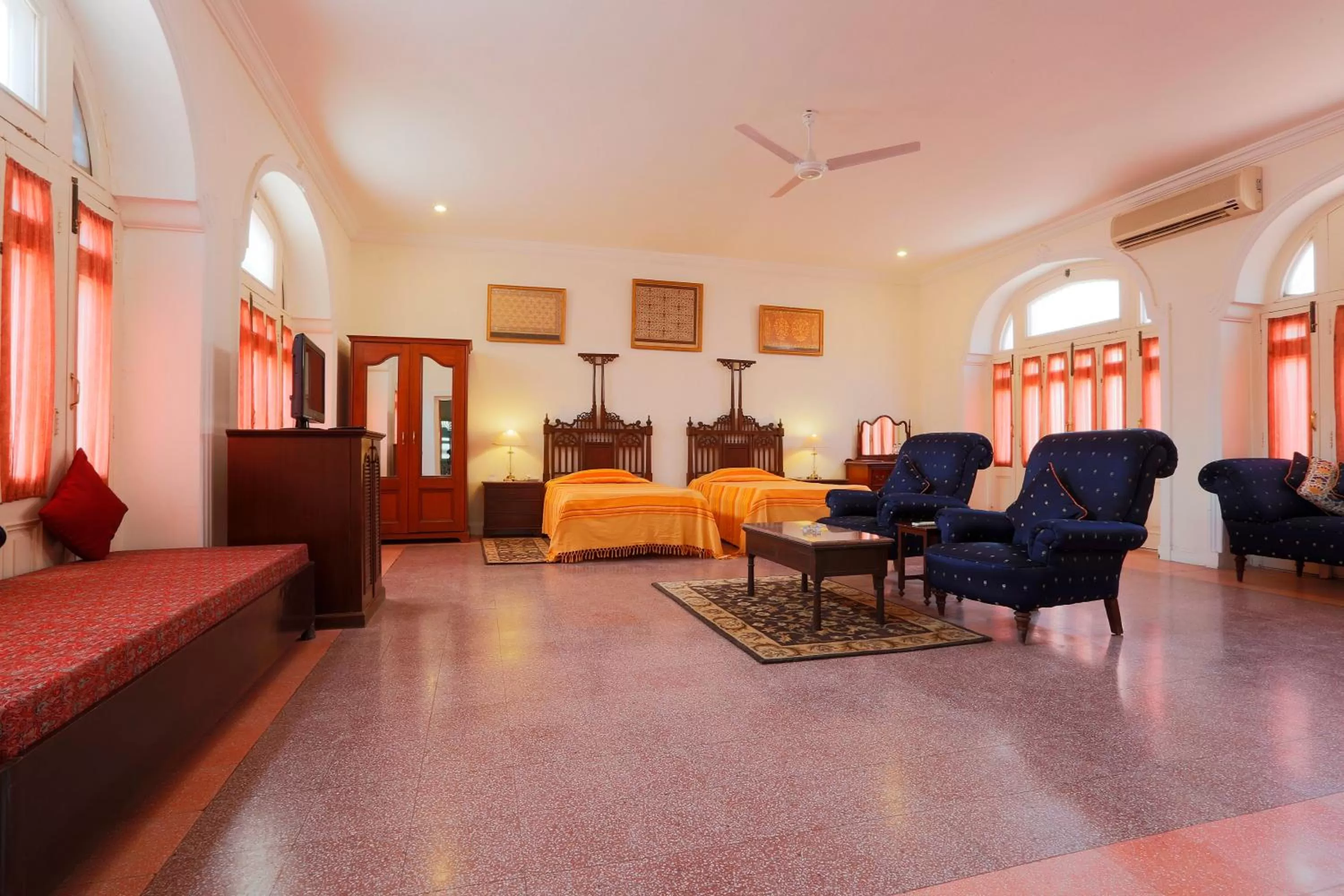 TV and multimedia in The Lallgarh Palace - A Heritage Hotel