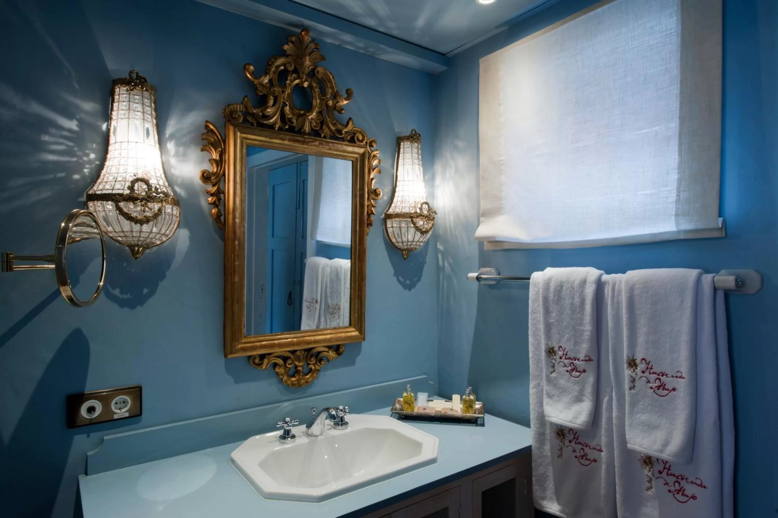 Bathroom in Hotel Hacienda de Abajo-Adults Only-Lujo