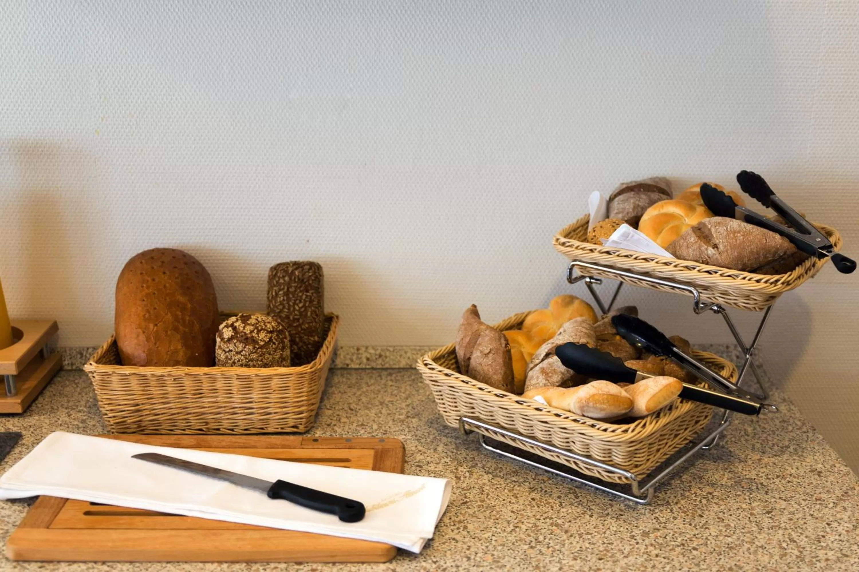 Food in Hotel & Apartment Am Theaterplatz