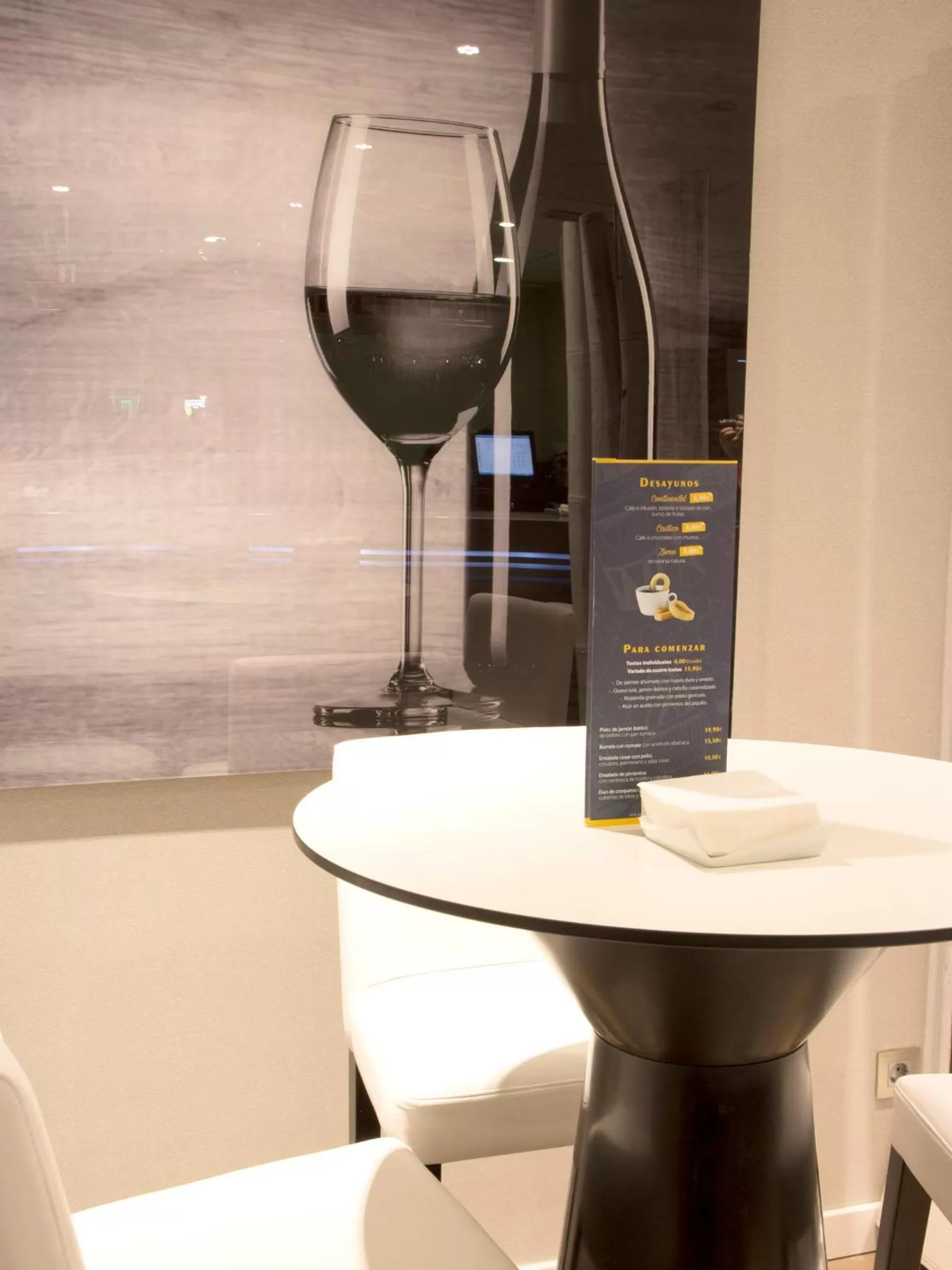 Lounge or bar in UVE Alcobendas