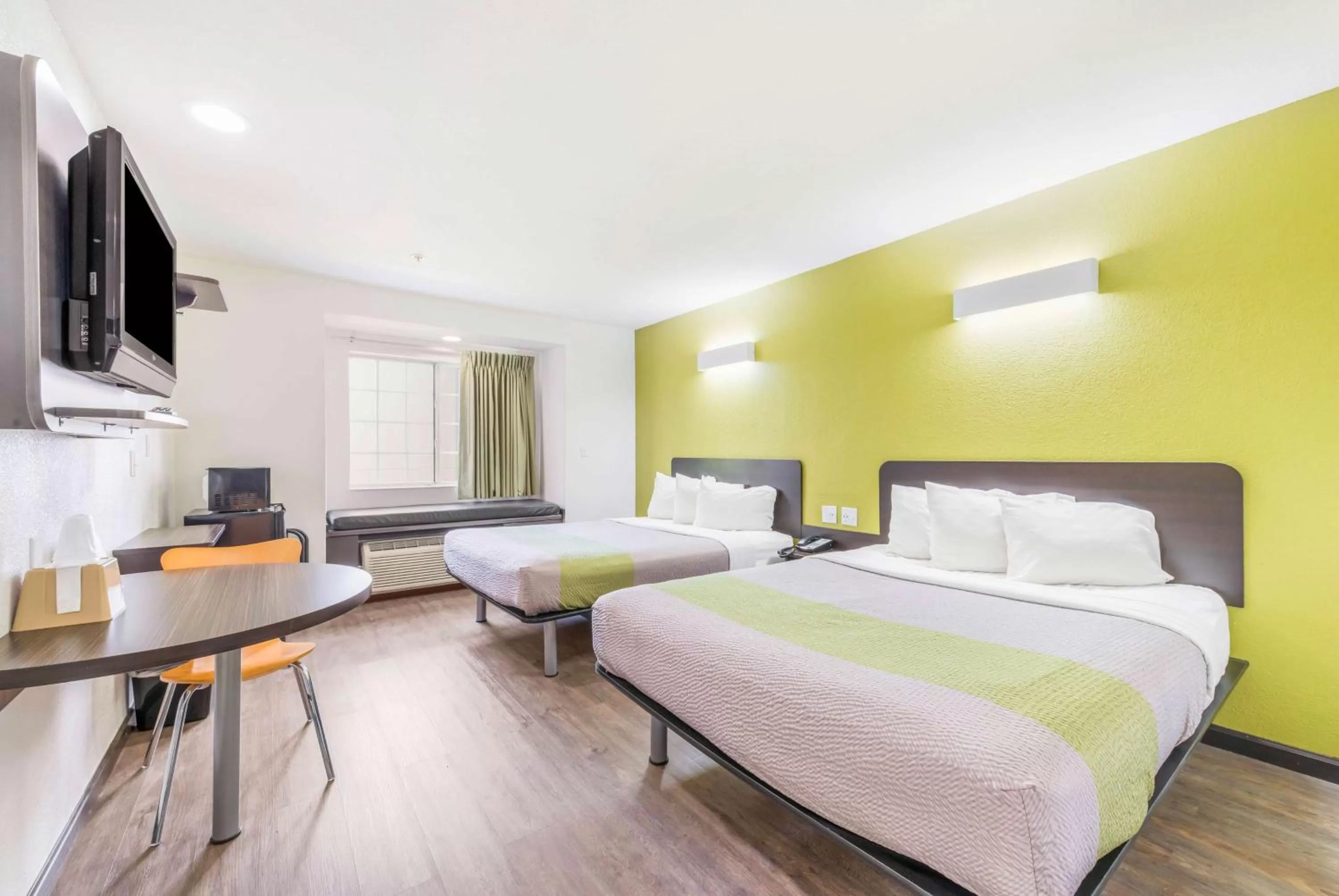 Bedroom, Bed in Motel 6-Gastonia Charlotte I-85