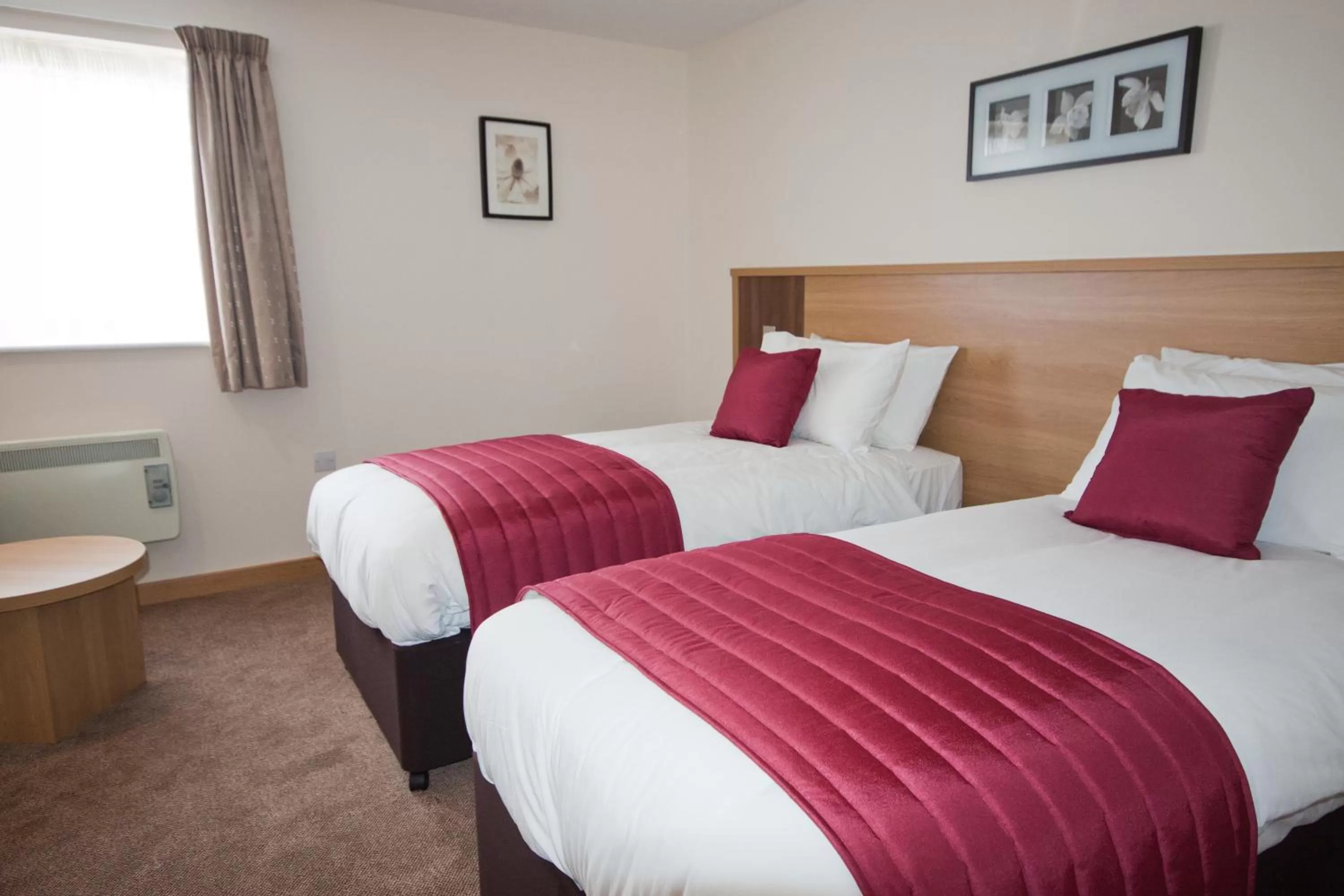 Superior Twin Room in Weald of Kent Golf Course and Hotel
