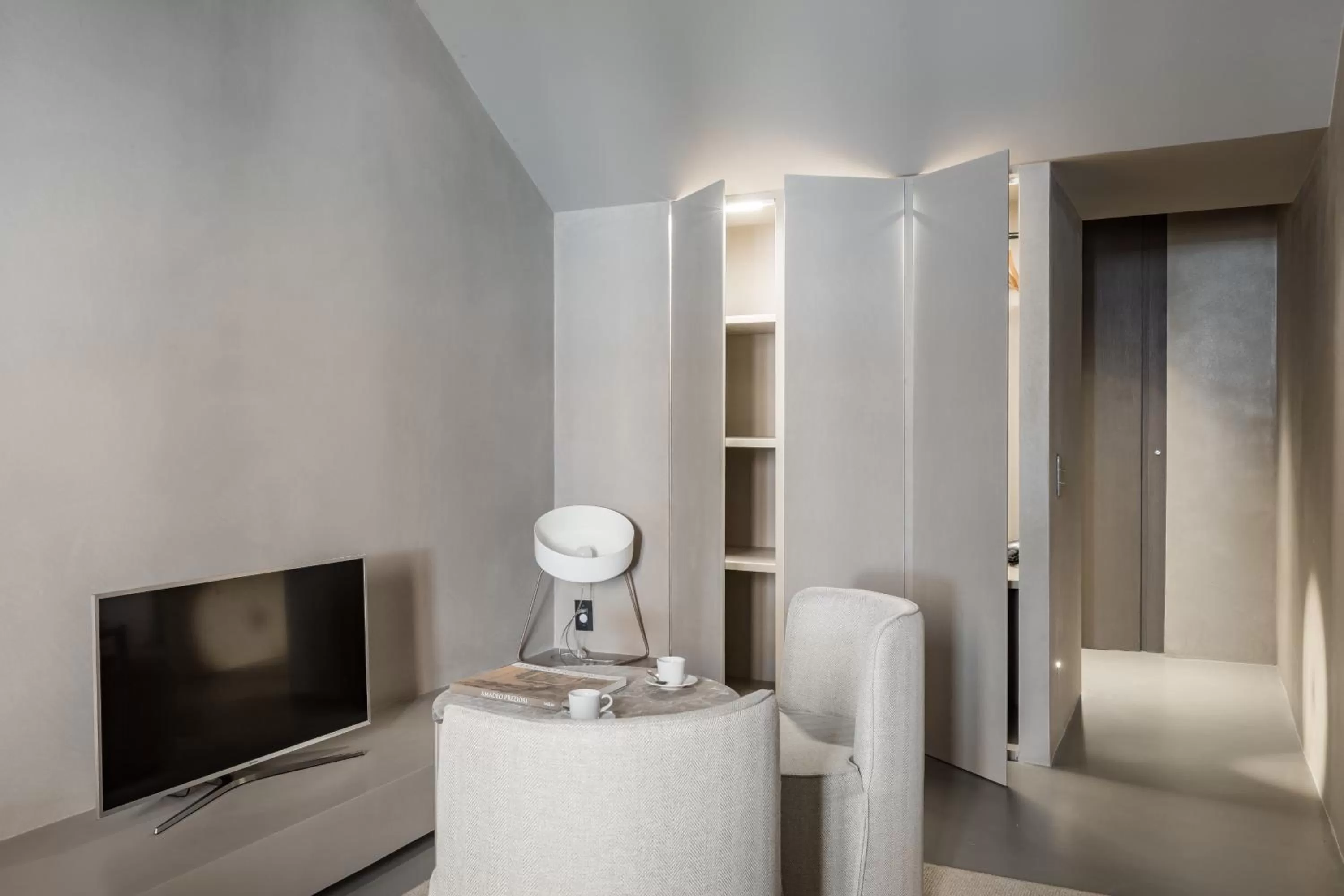 Photo of the whole room in Elysium Suites collection