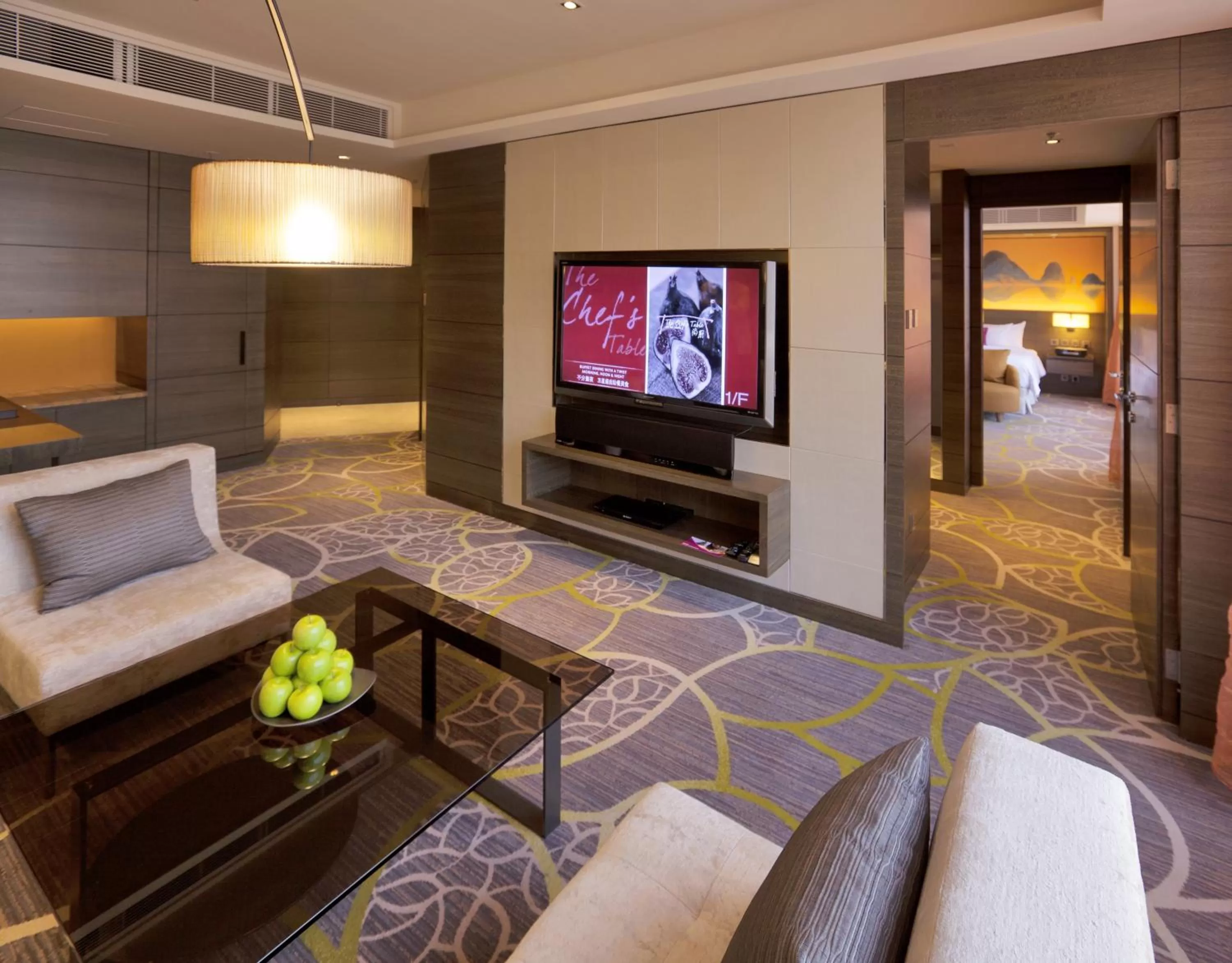 Living room in Crowne Plaza Hong Kong Kowloon East by IHG