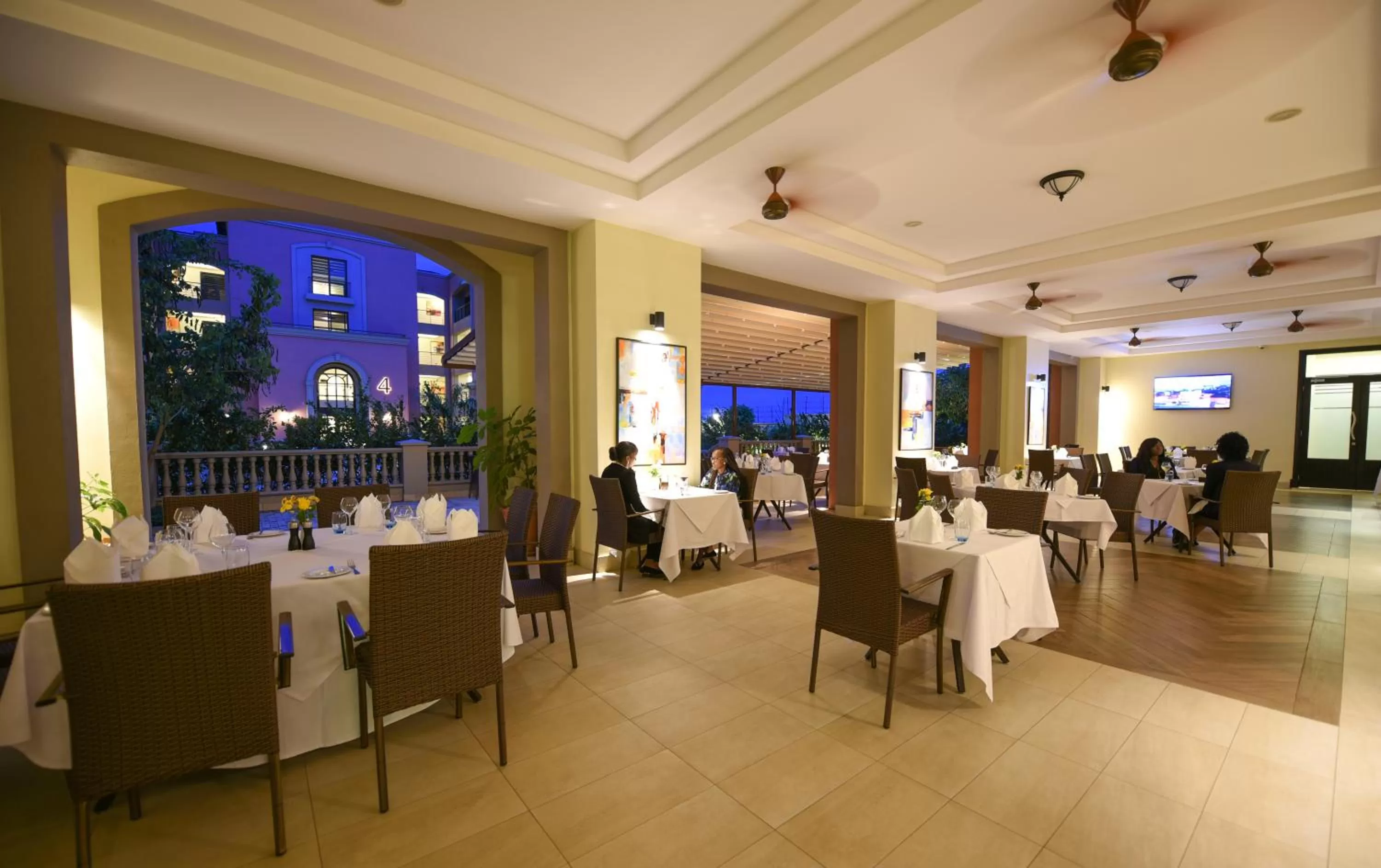 Food and drinks in Mestil Hotel & Residences