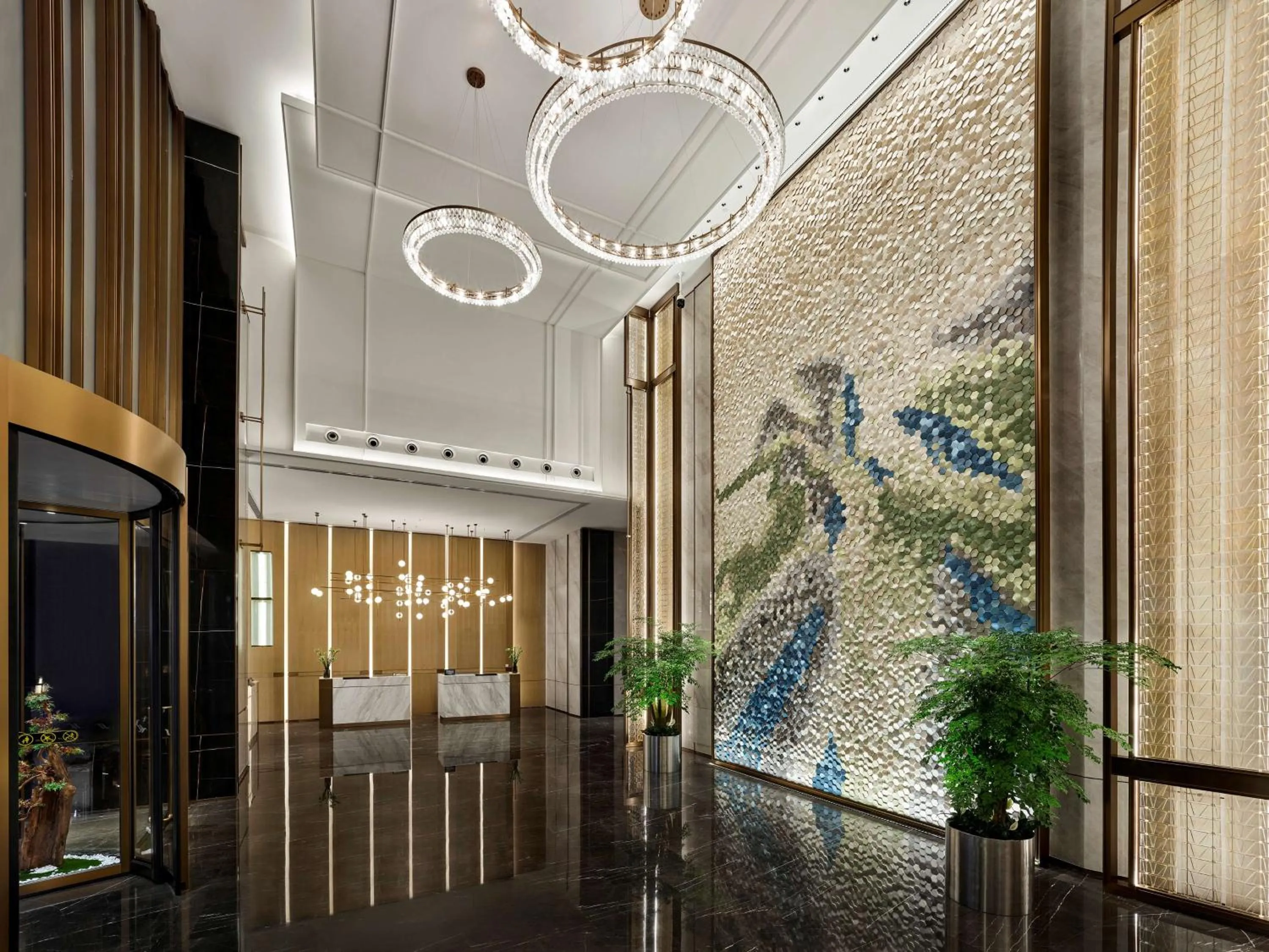 Lobby or reception in DoubleTree by Hilton Chengdu Riverside - Close to Panda Base and Chengdu East Railway