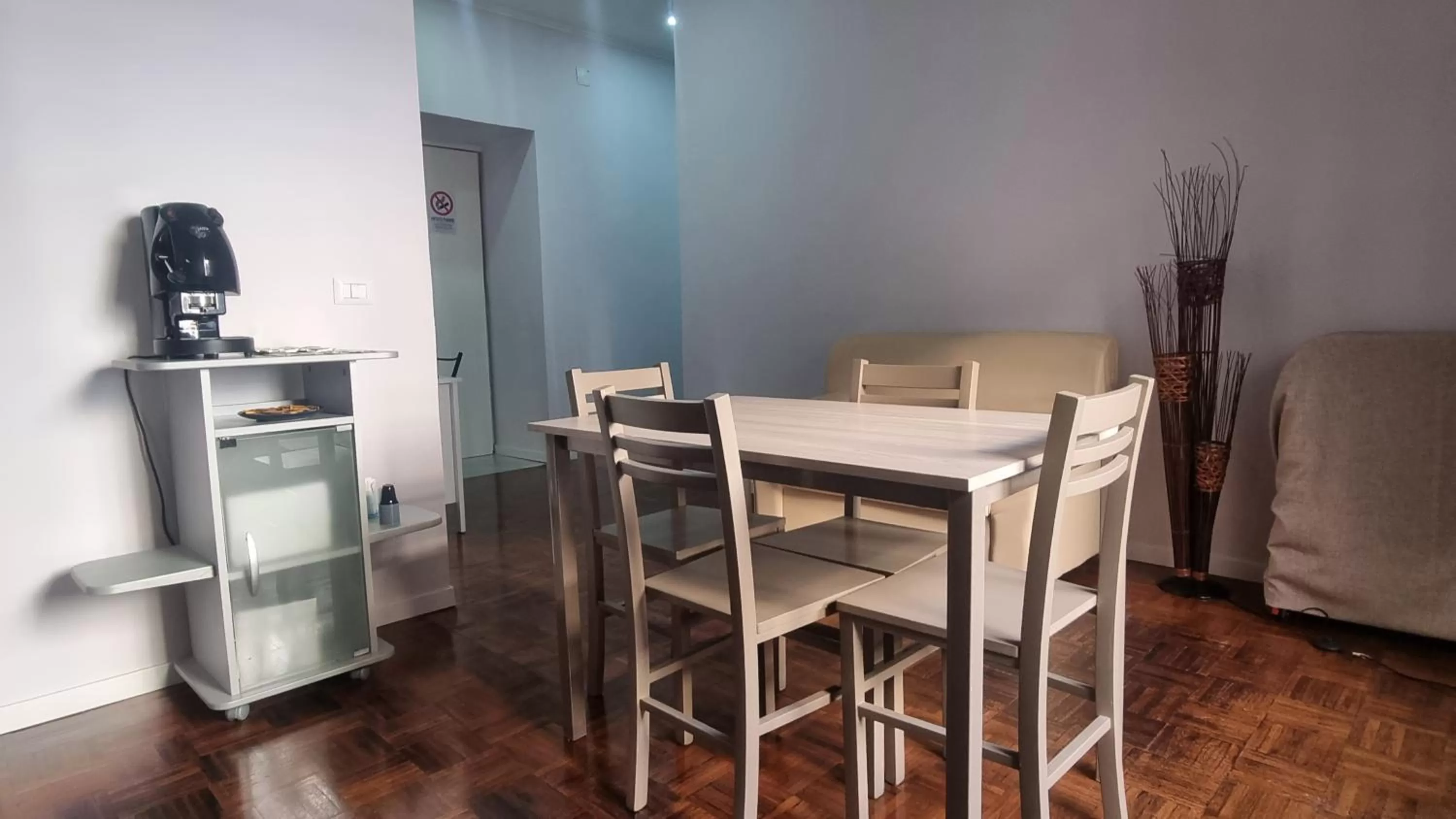 Coffee/tea facilities, Dining Area in Archivio Storico Napoli Centro