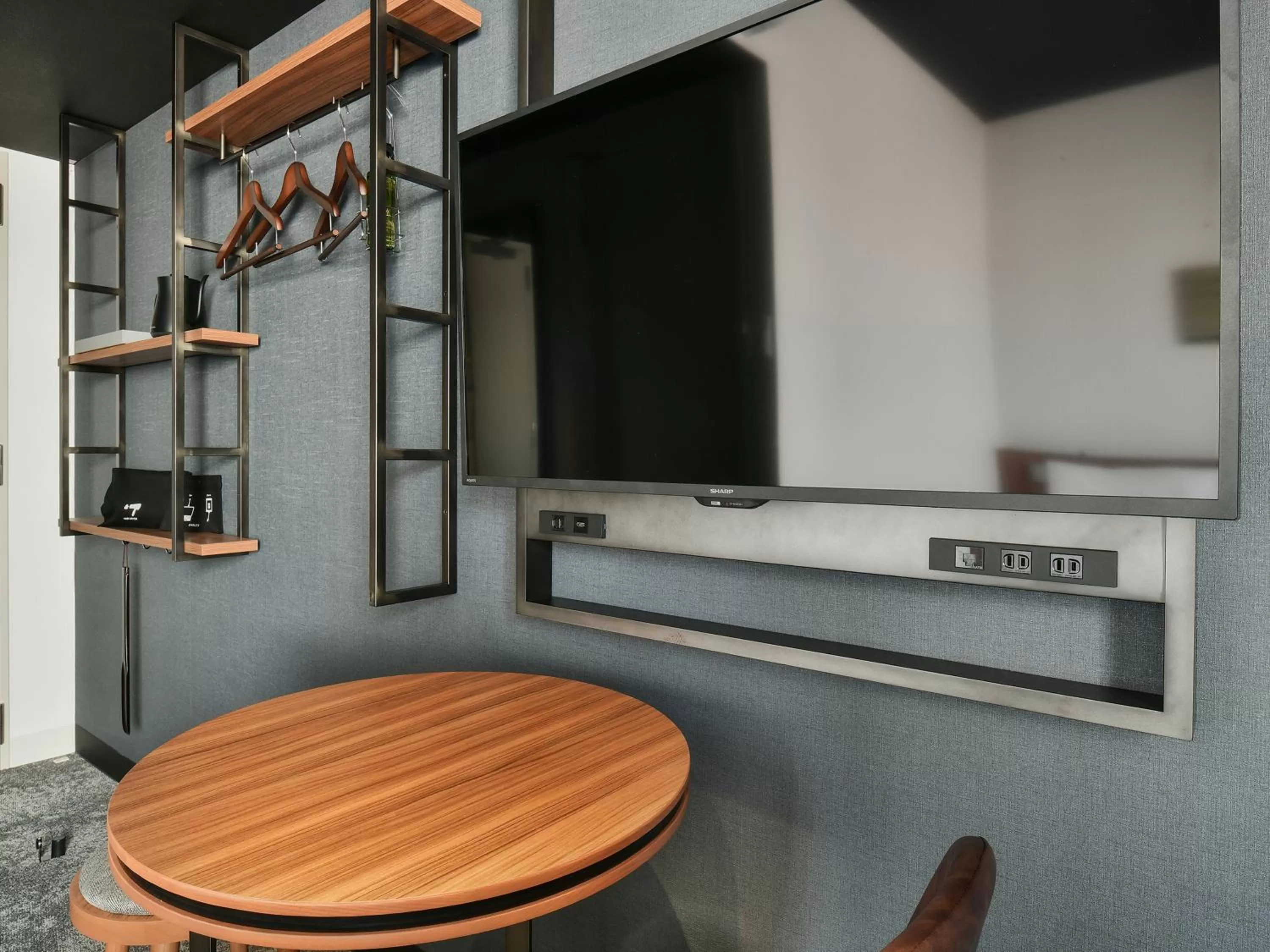 TV and multimedia in VESSEL INN NAMBA