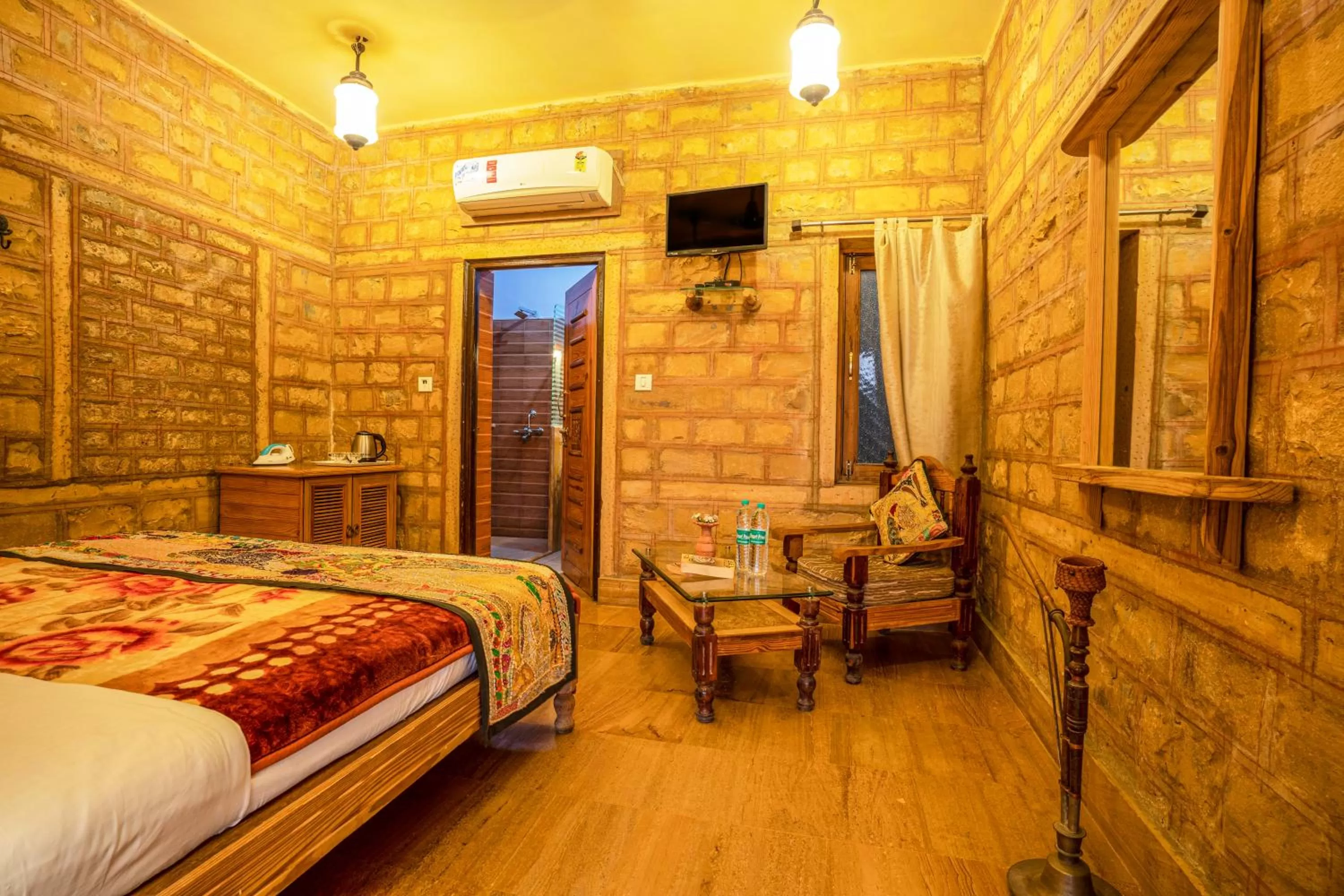 Bed in Hotel The Silk Route