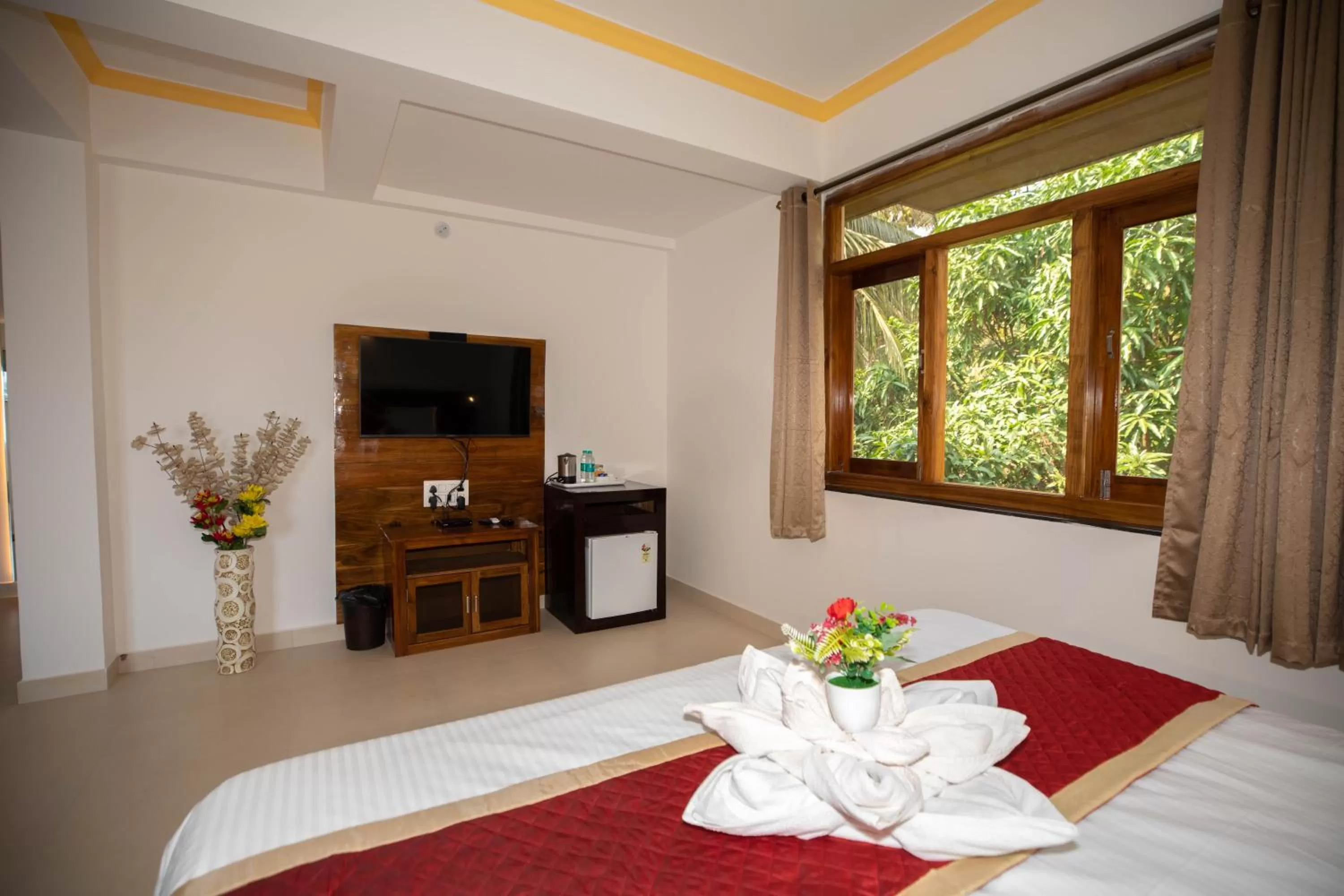 Bed in The Woodside Inn