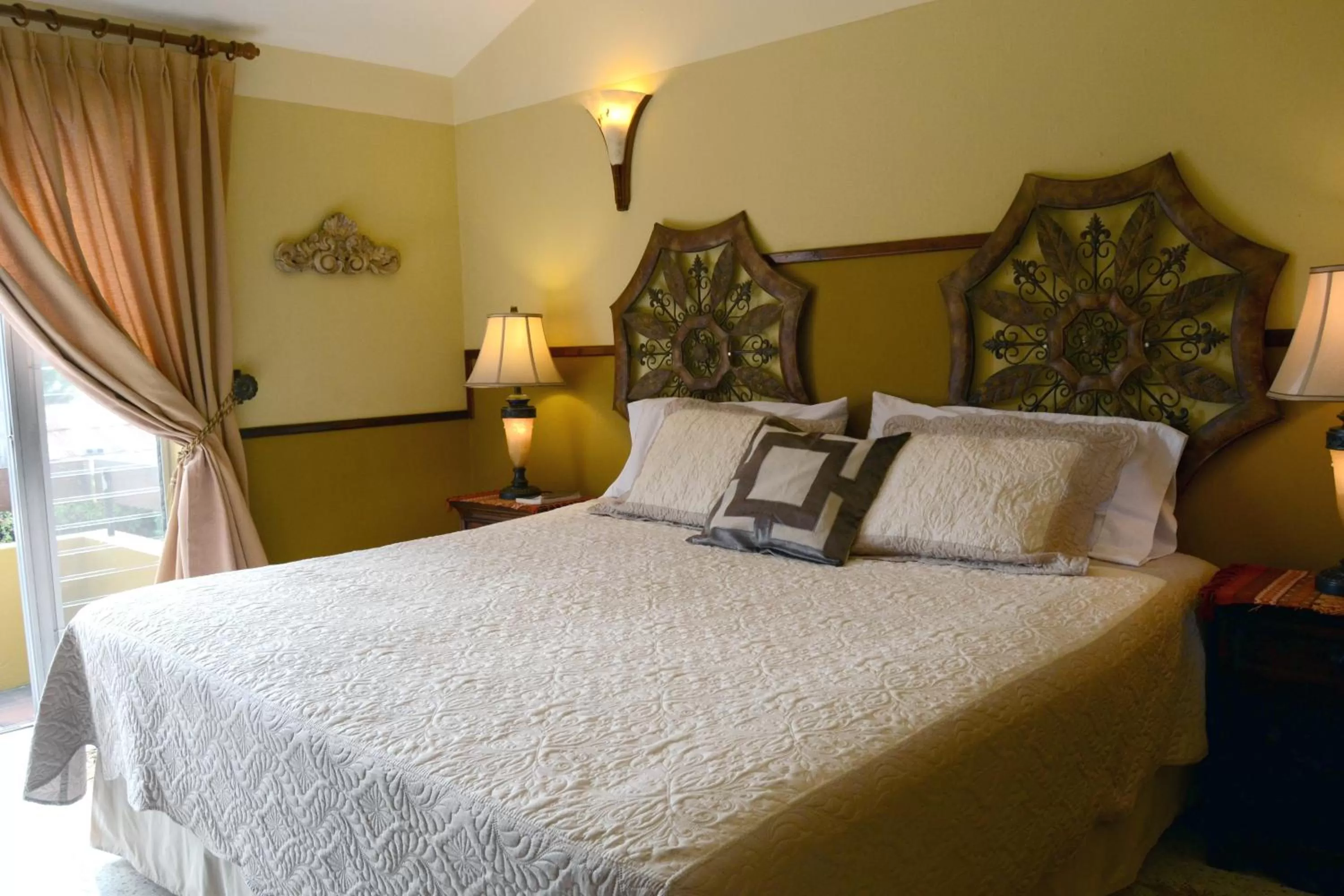 Bed in Hostal Villa Toscana