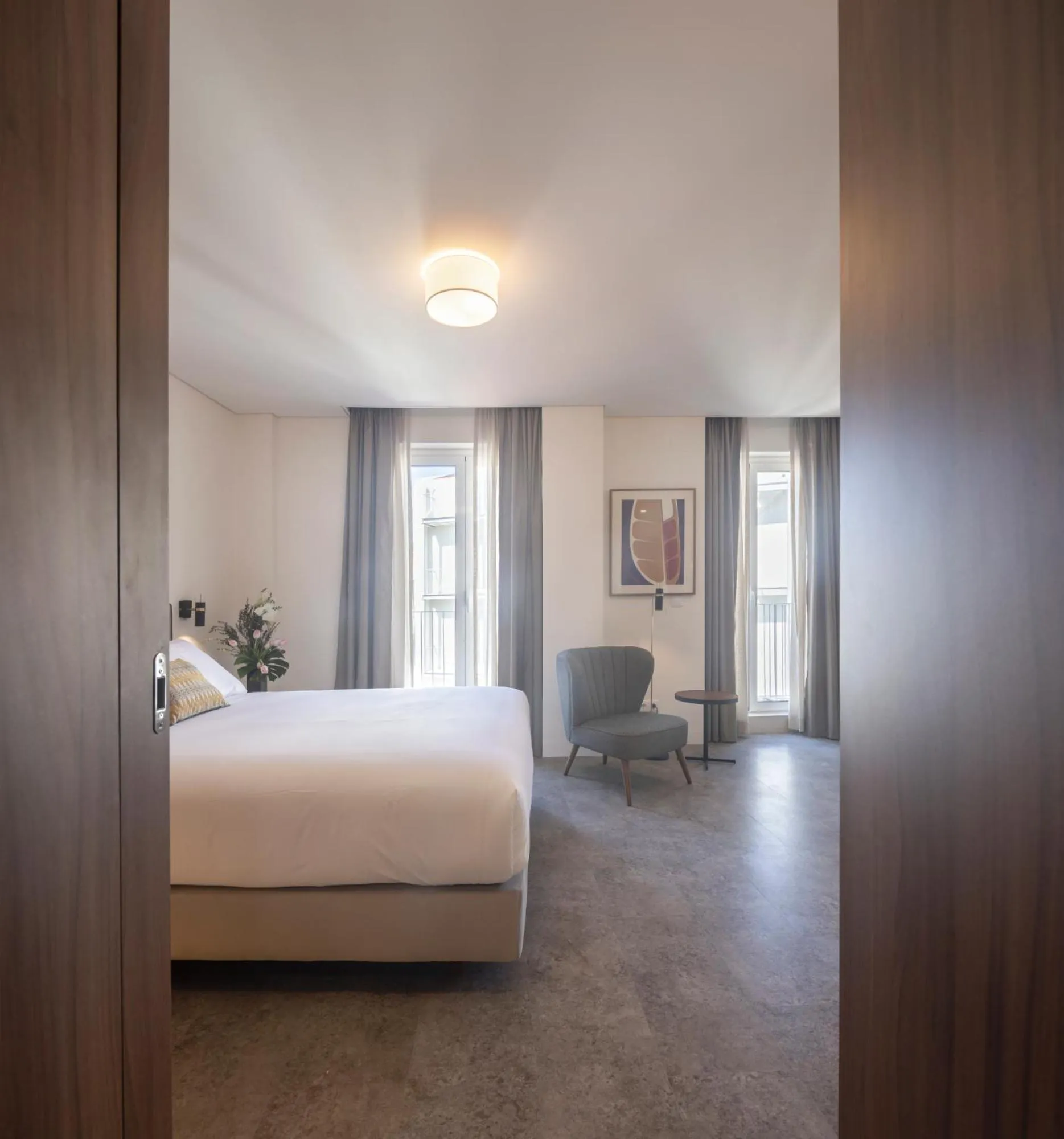 Bed in Lisbon Serviced Apartments - Avenida