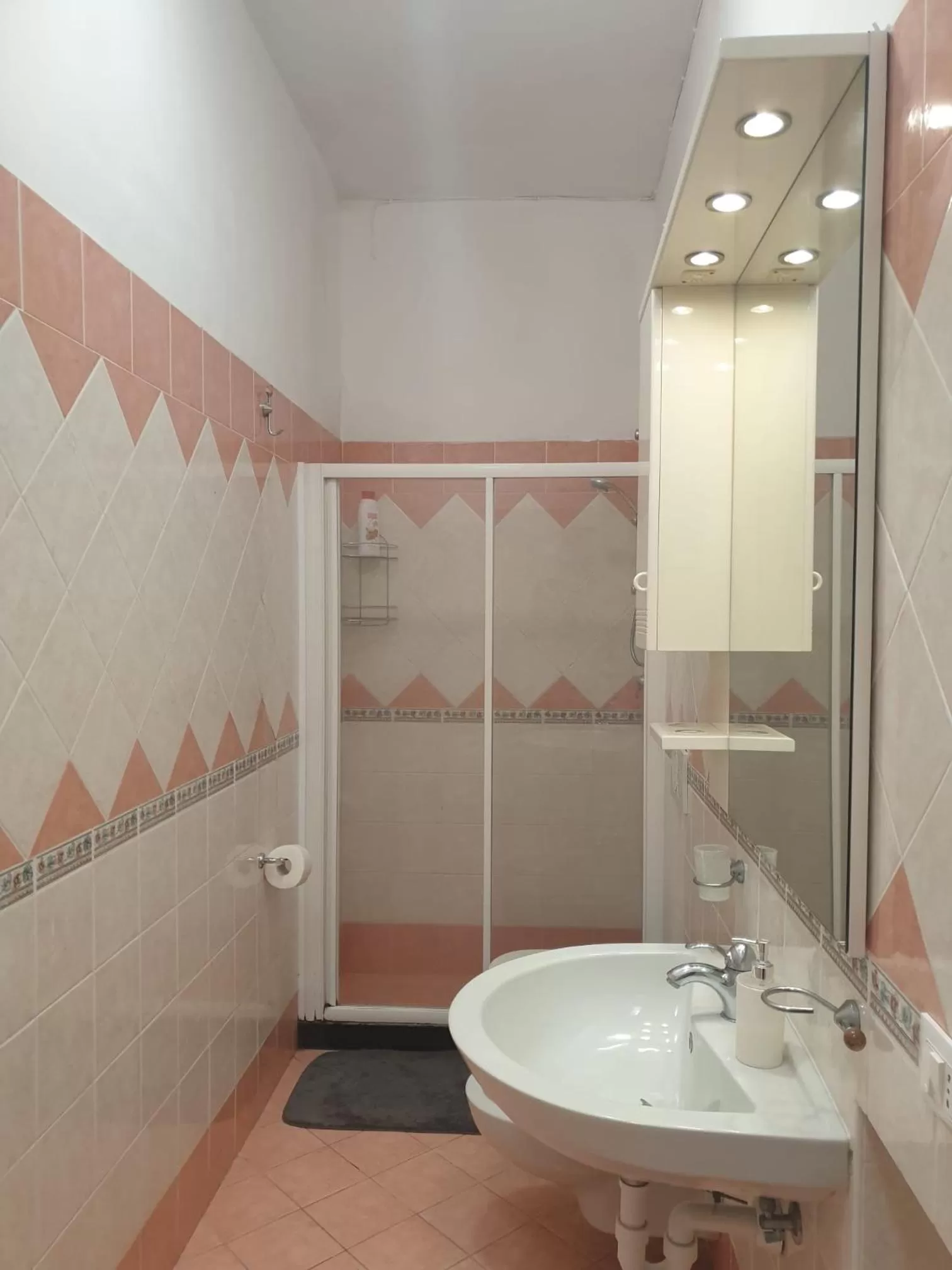 Bathroom in Hotel Mareluna Ischia