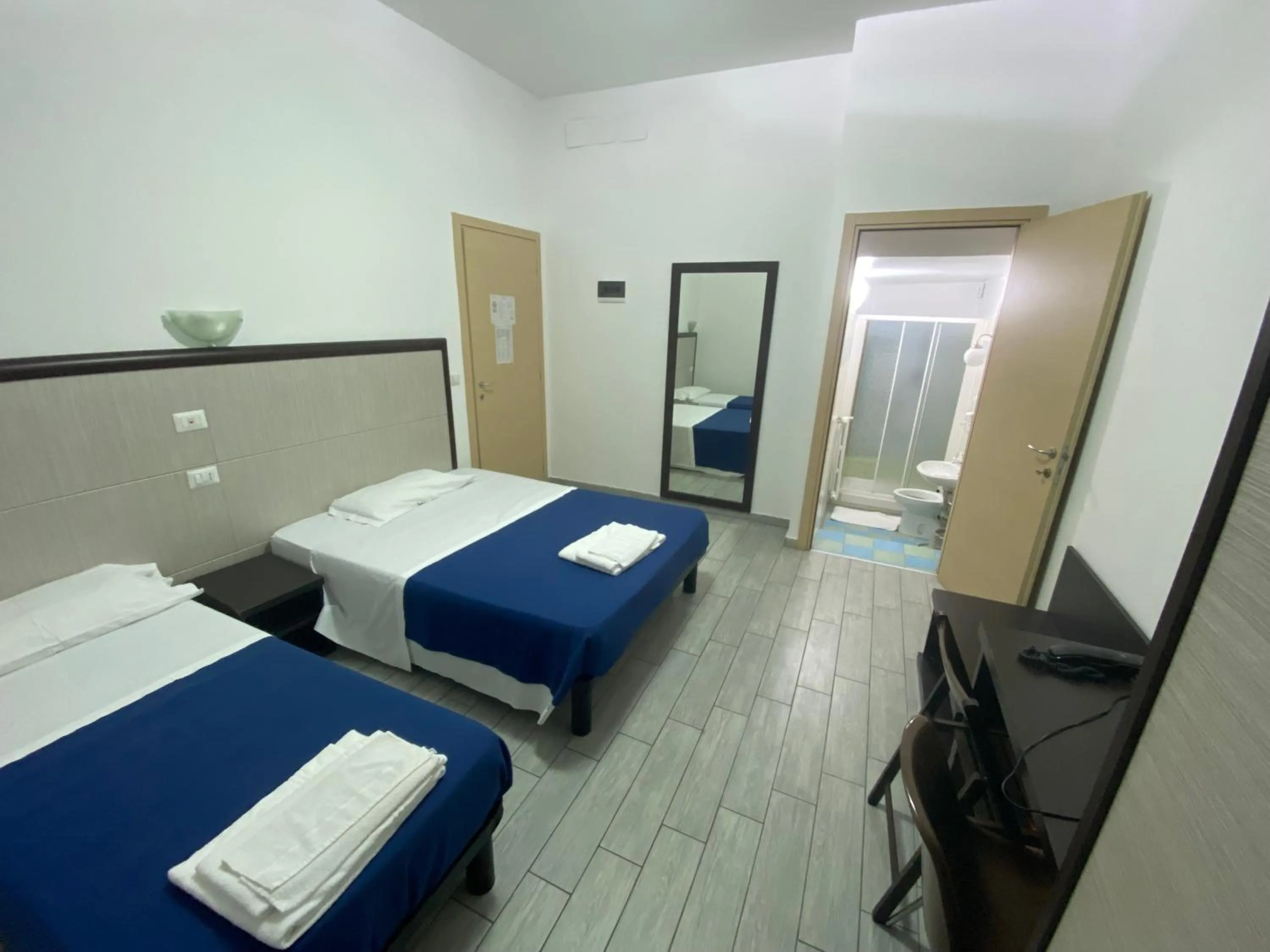 Bedroom, Bed in HOTEL Poma