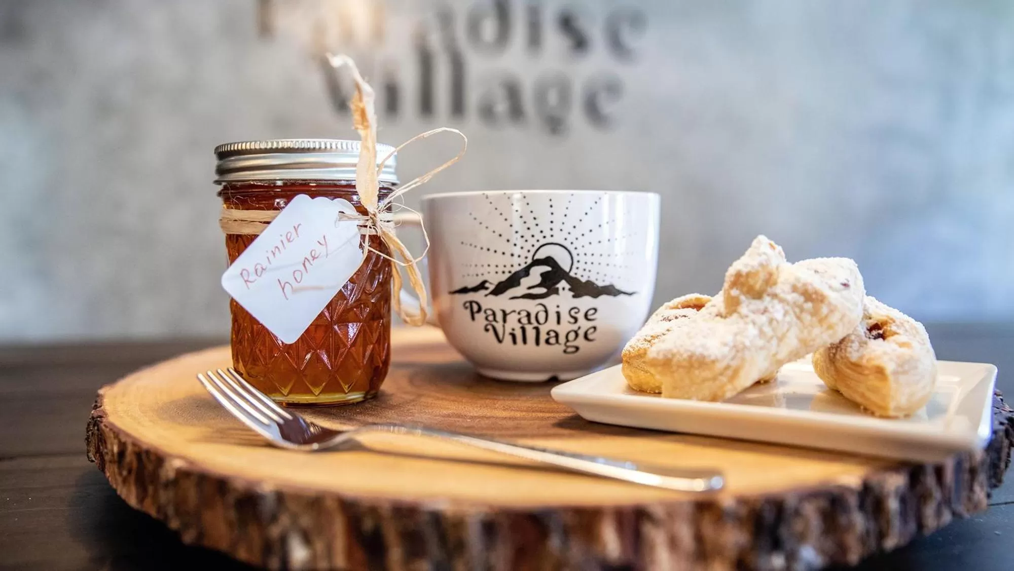 Restaurant/places to eat in Paradise Village