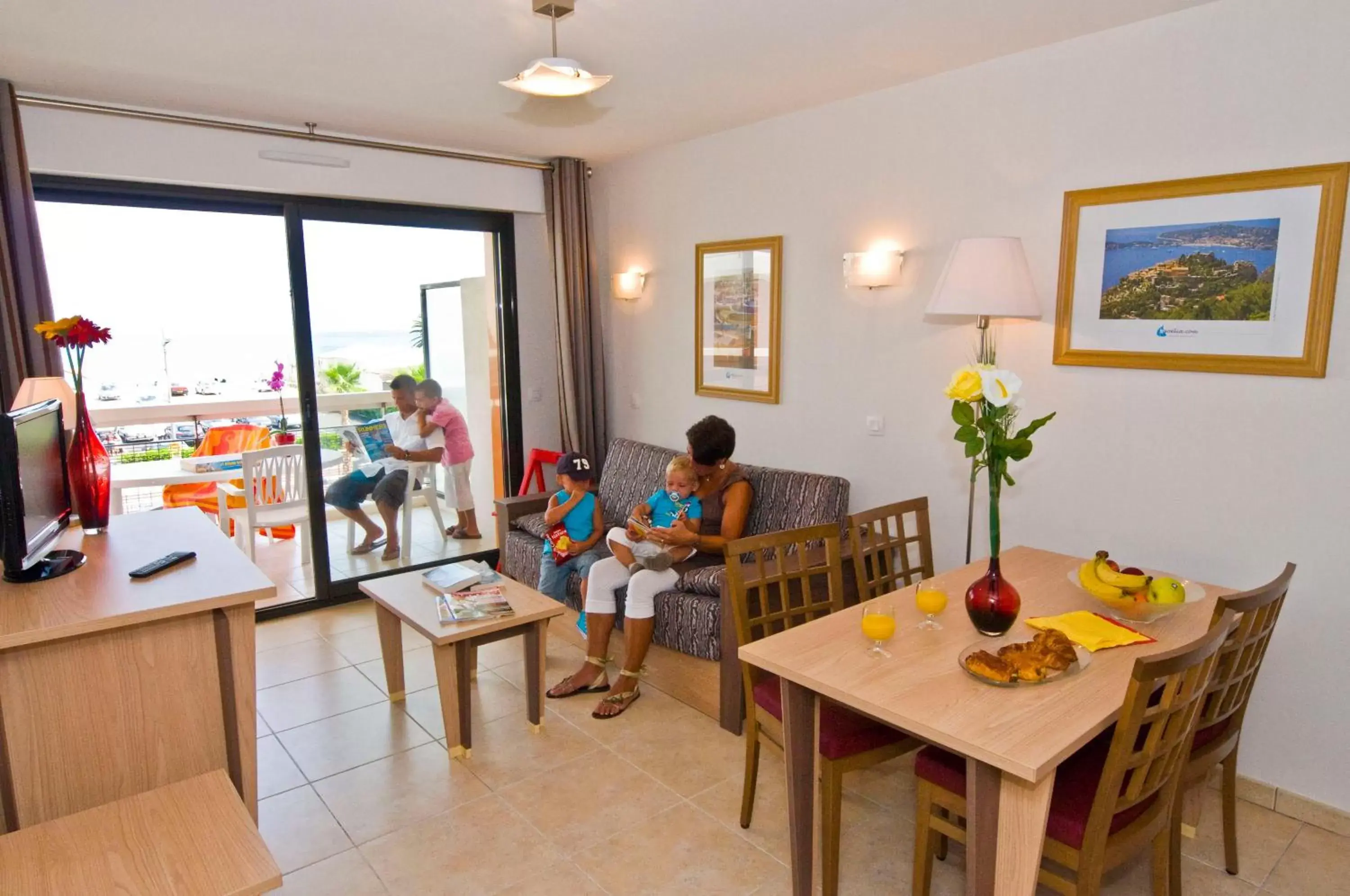 One-Bedroom Apartment (4 Adults) in Résidence Goélia Royal Cap One-Bedroom Apartment (4 Adults) in Résidence Goélia Royal Cap