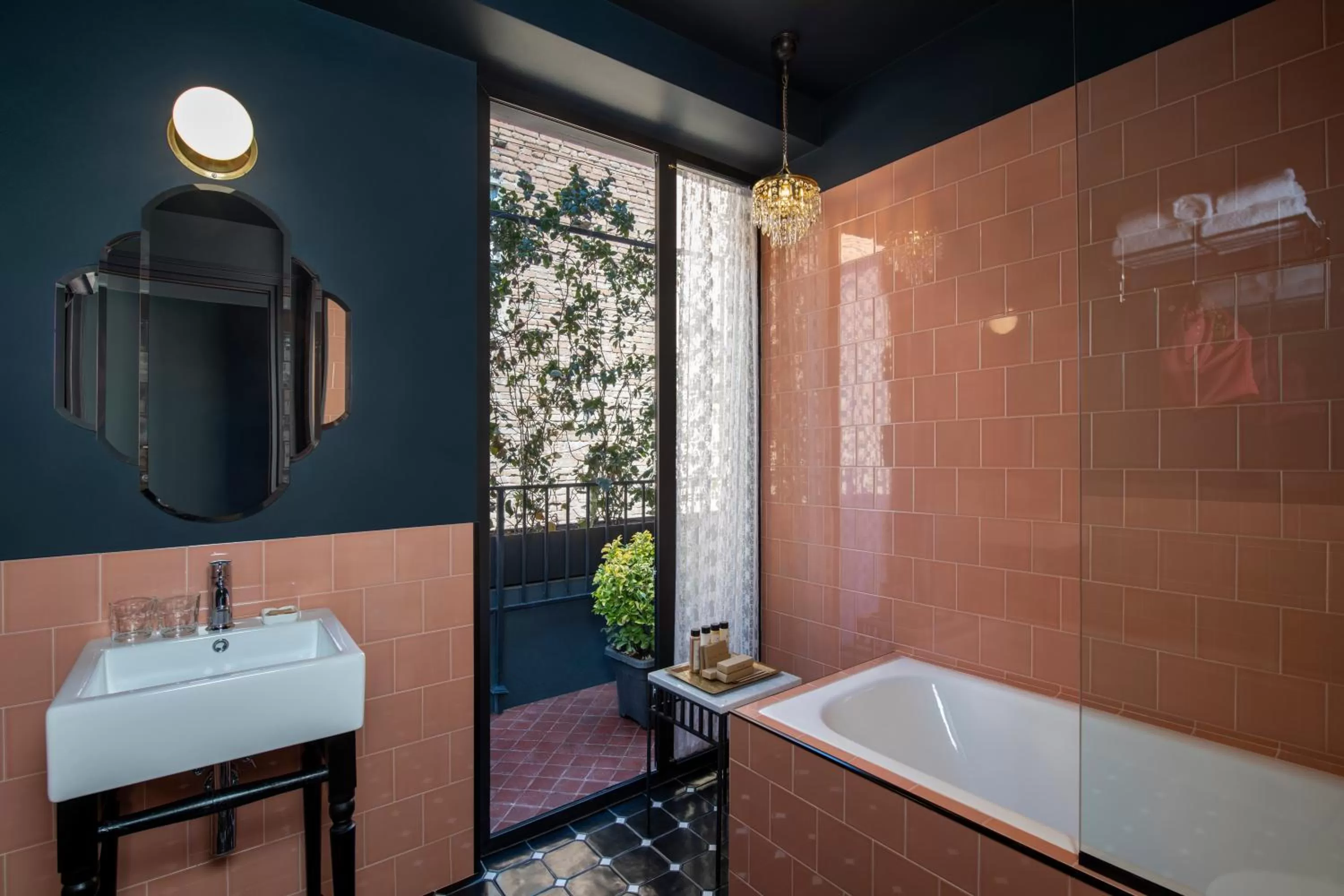 Bathroom in Communal Hotel Plekhanovi