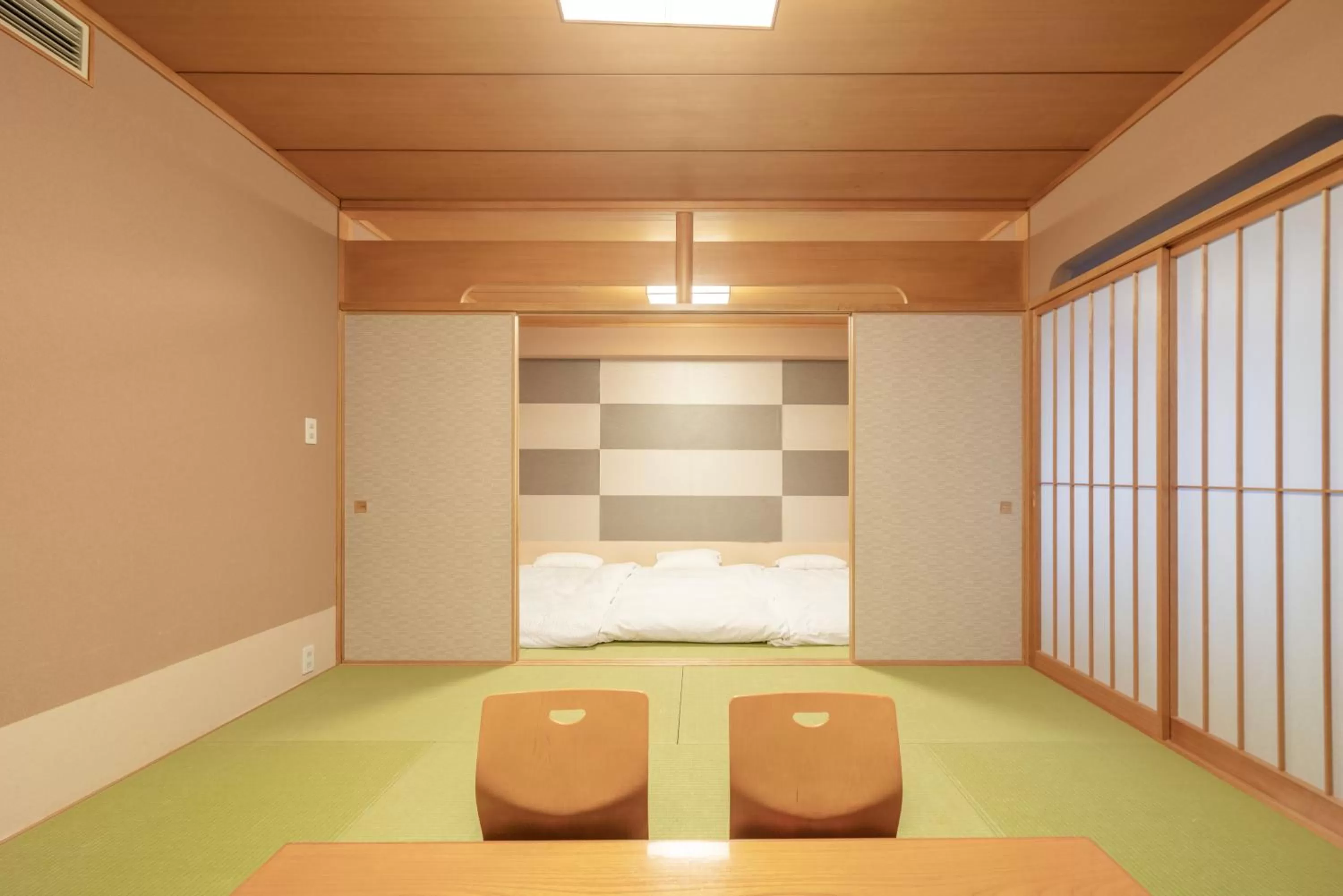 Photo of the whole room, Bed in New Otani Inn Sapporo