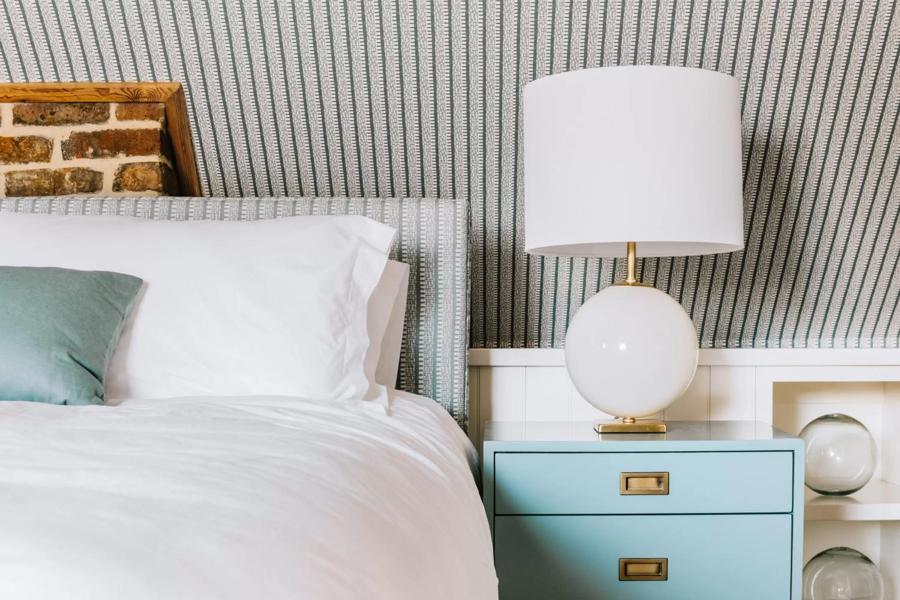 Bedroom, Bed in 86 Cannon Charleston - Adults Only