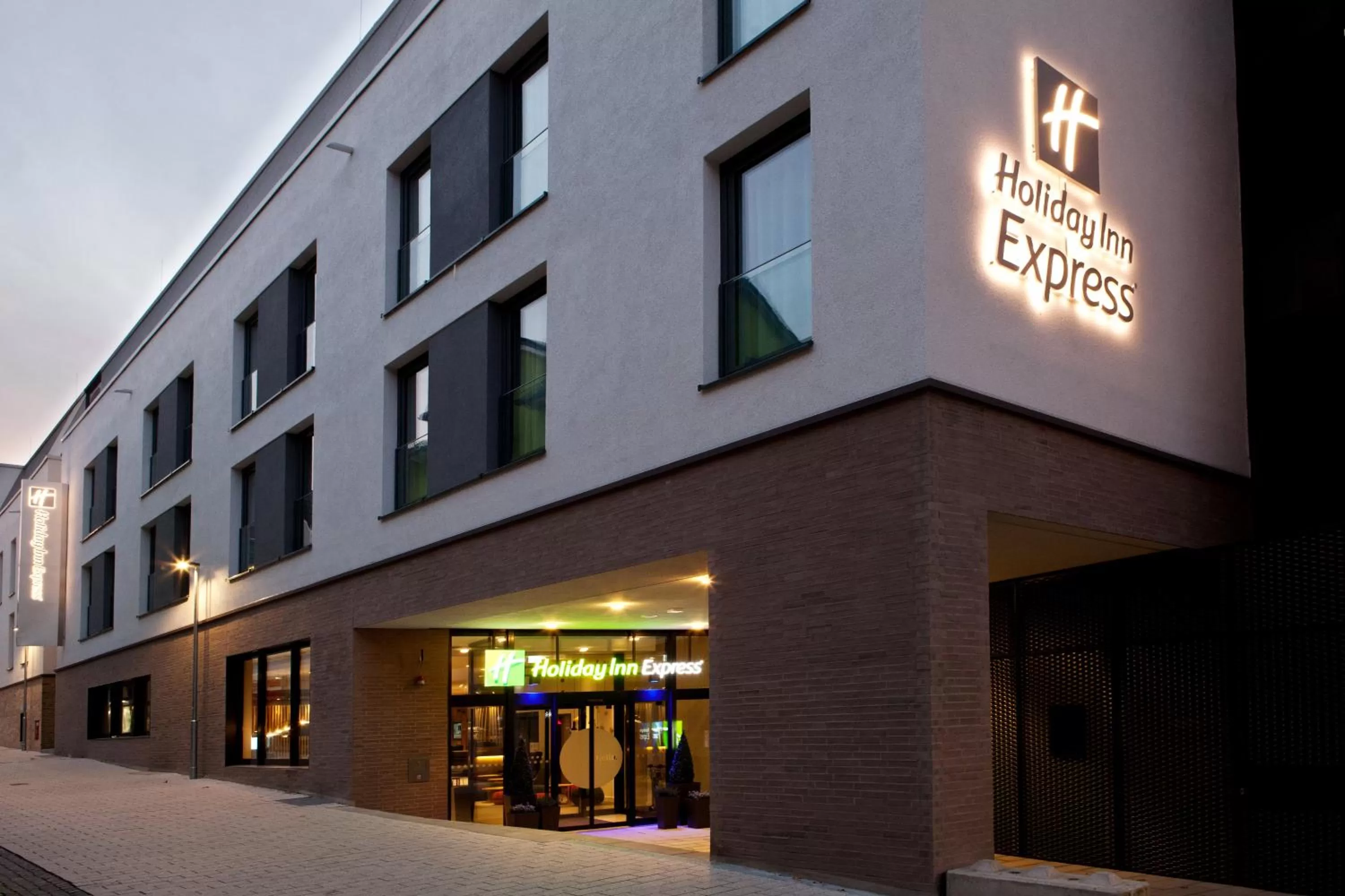 Property building in Holiday Inn Express - Göppingen by IHG