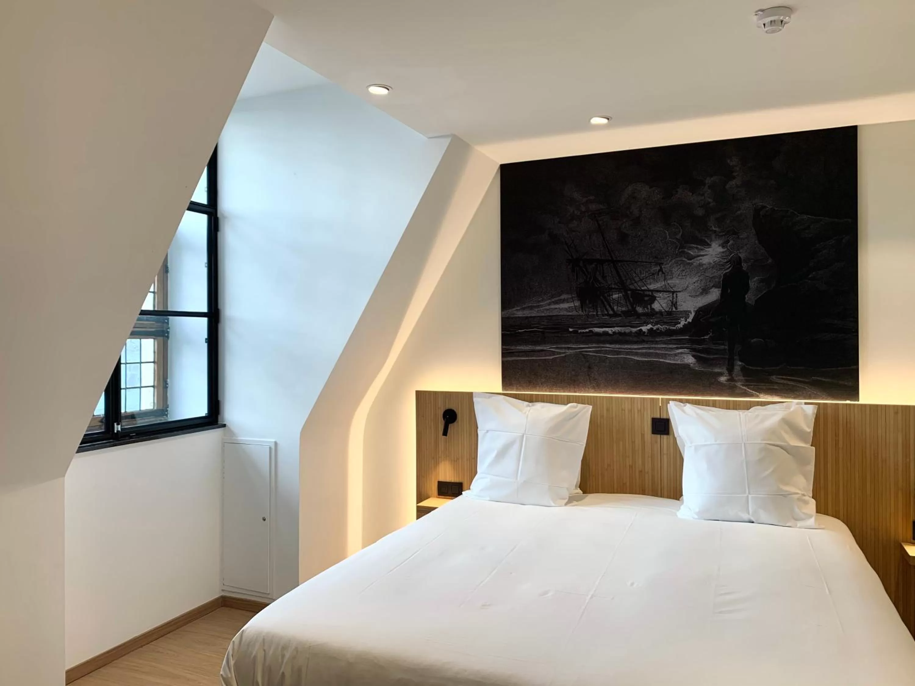 Decorative detail, Bed in Comic Art Hotel