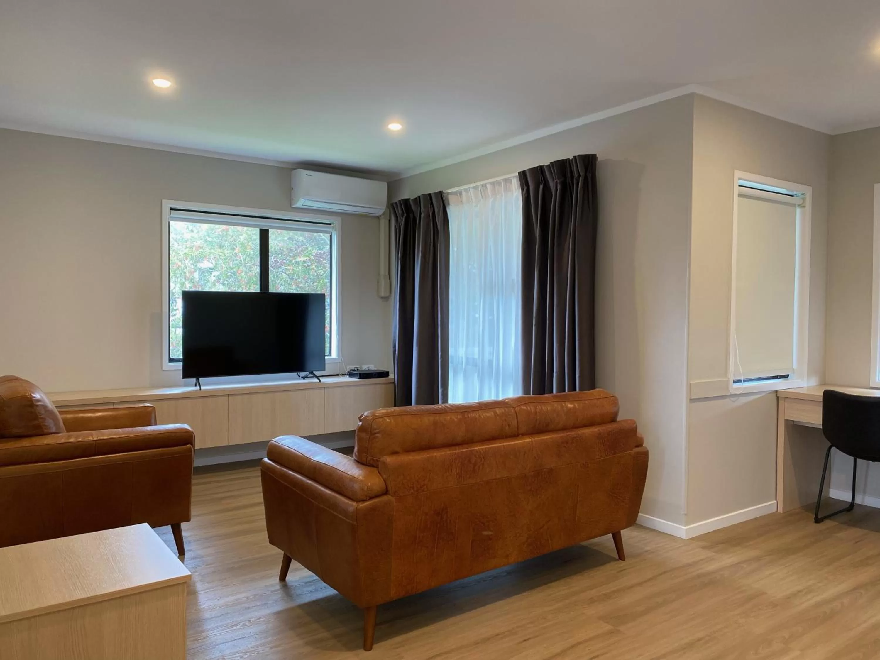 Living room in Takapuna International Motor Lodge