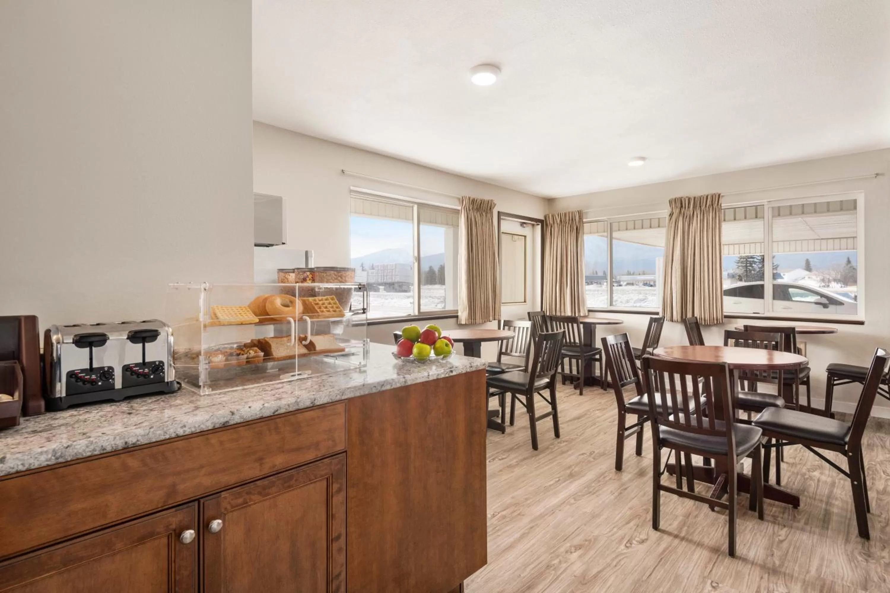 Continental breakfast in Travelodge by Wyndham McBride