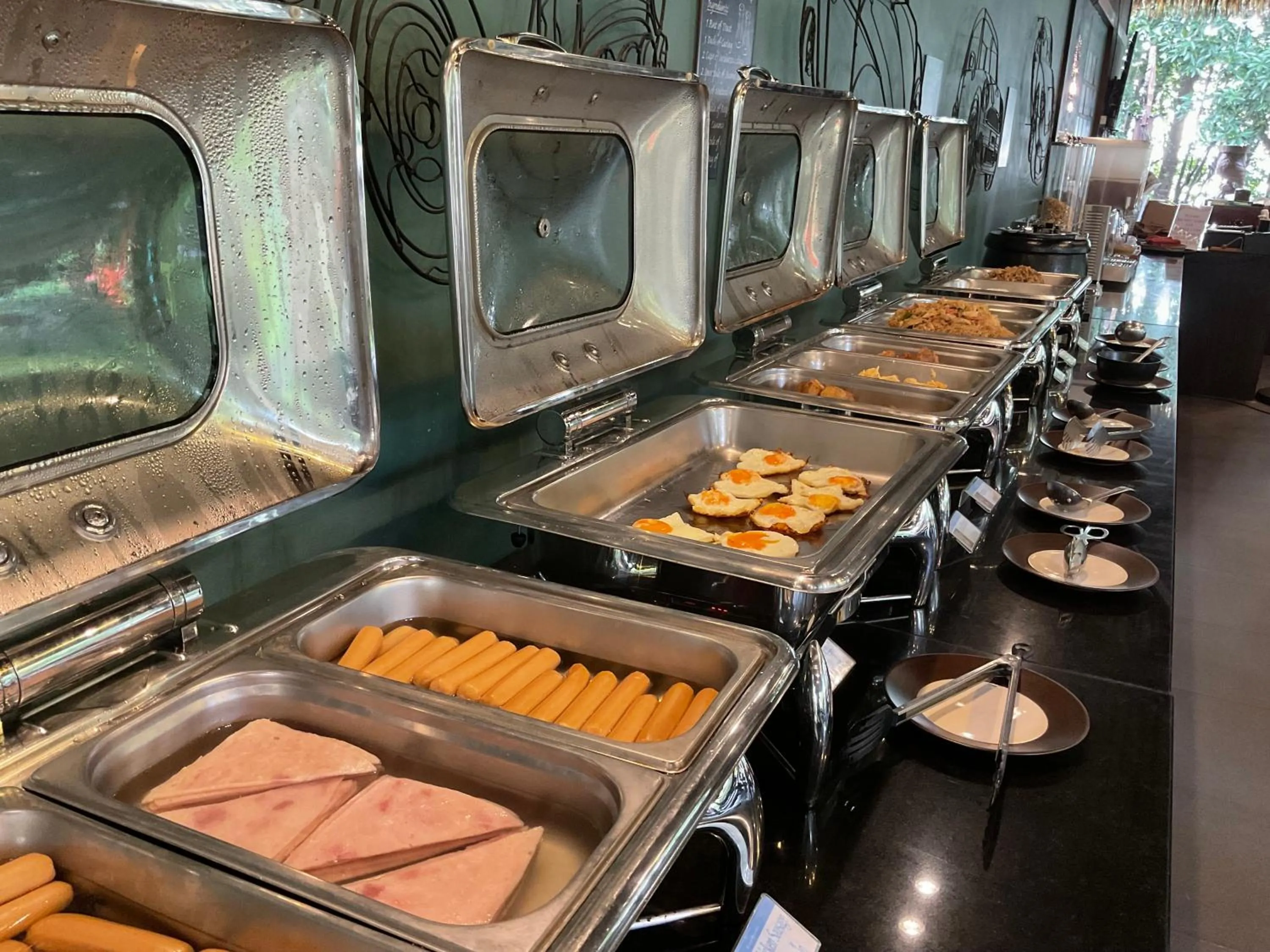 Breakfast in Avatar Railay-Adults Only