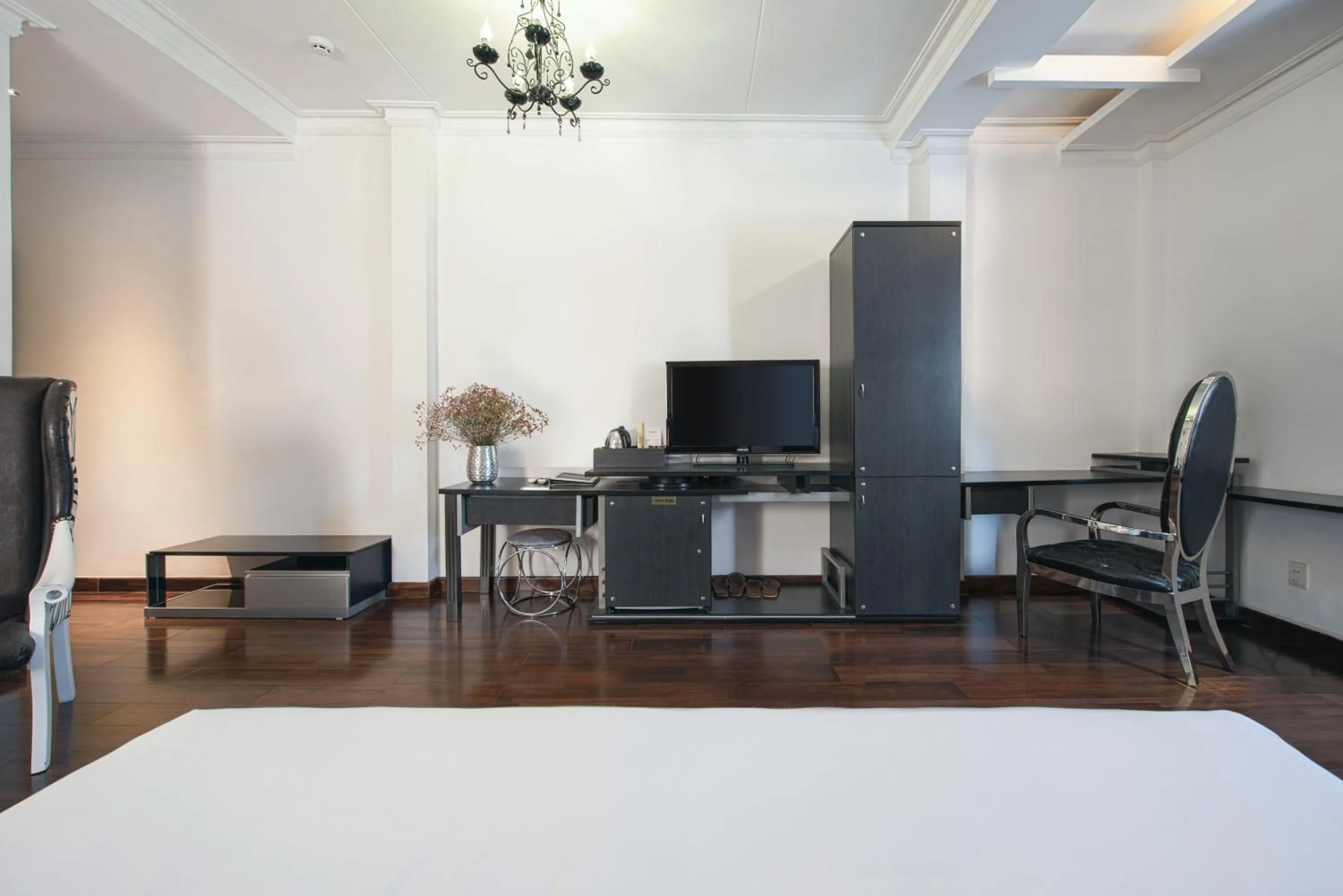 Area and facilities in A&EM - The Petit Hotel