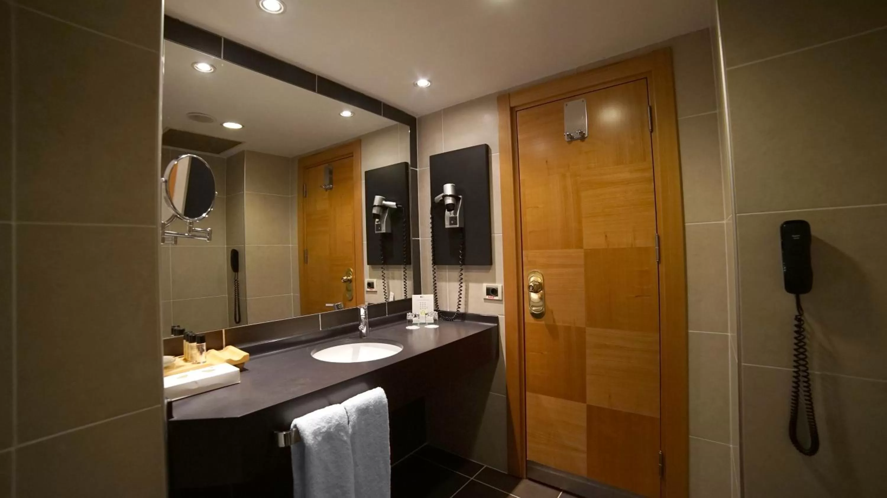 Bathroom in Point Hotel Taksim