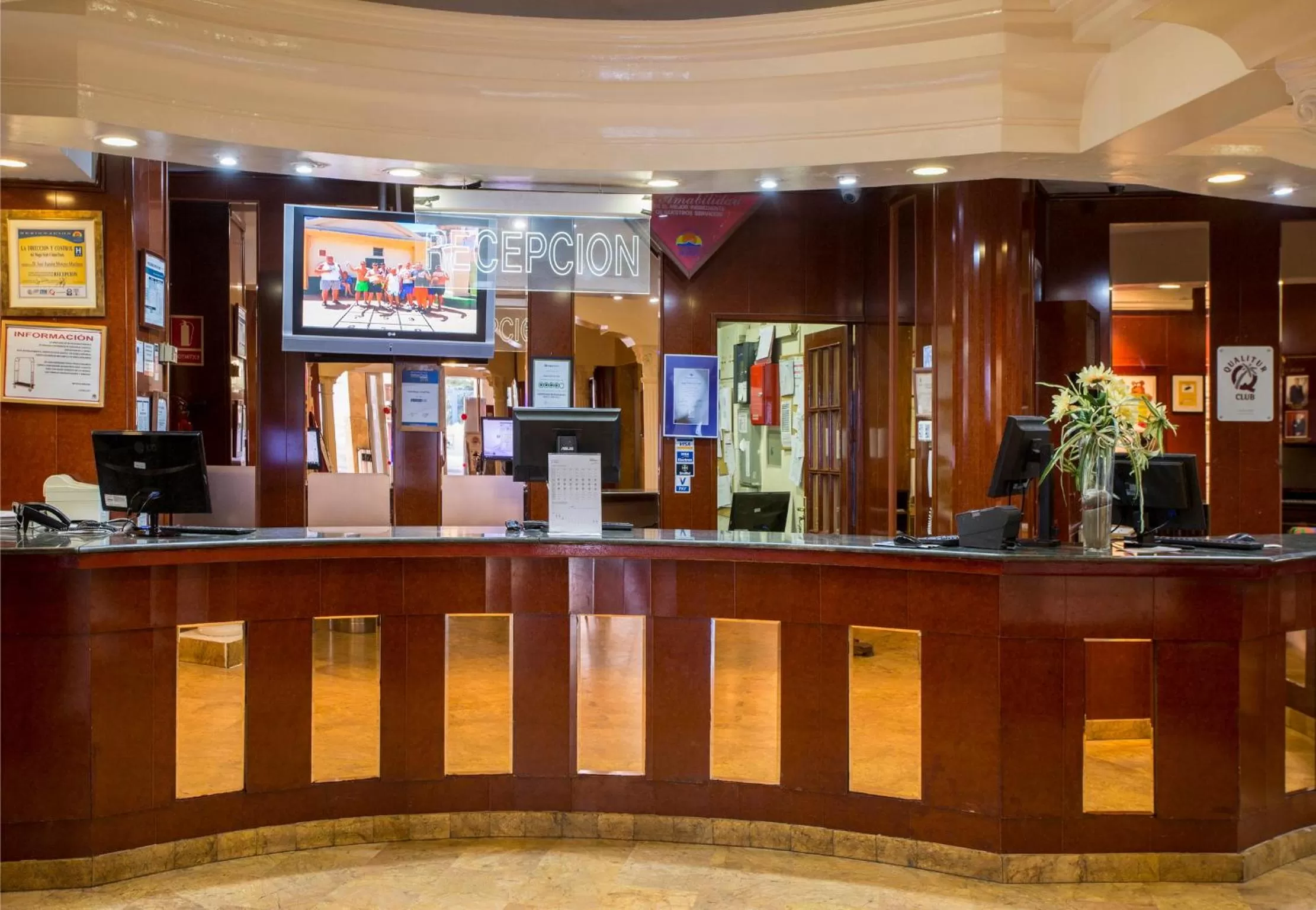 Lobby or reception in Magic Cristal Park