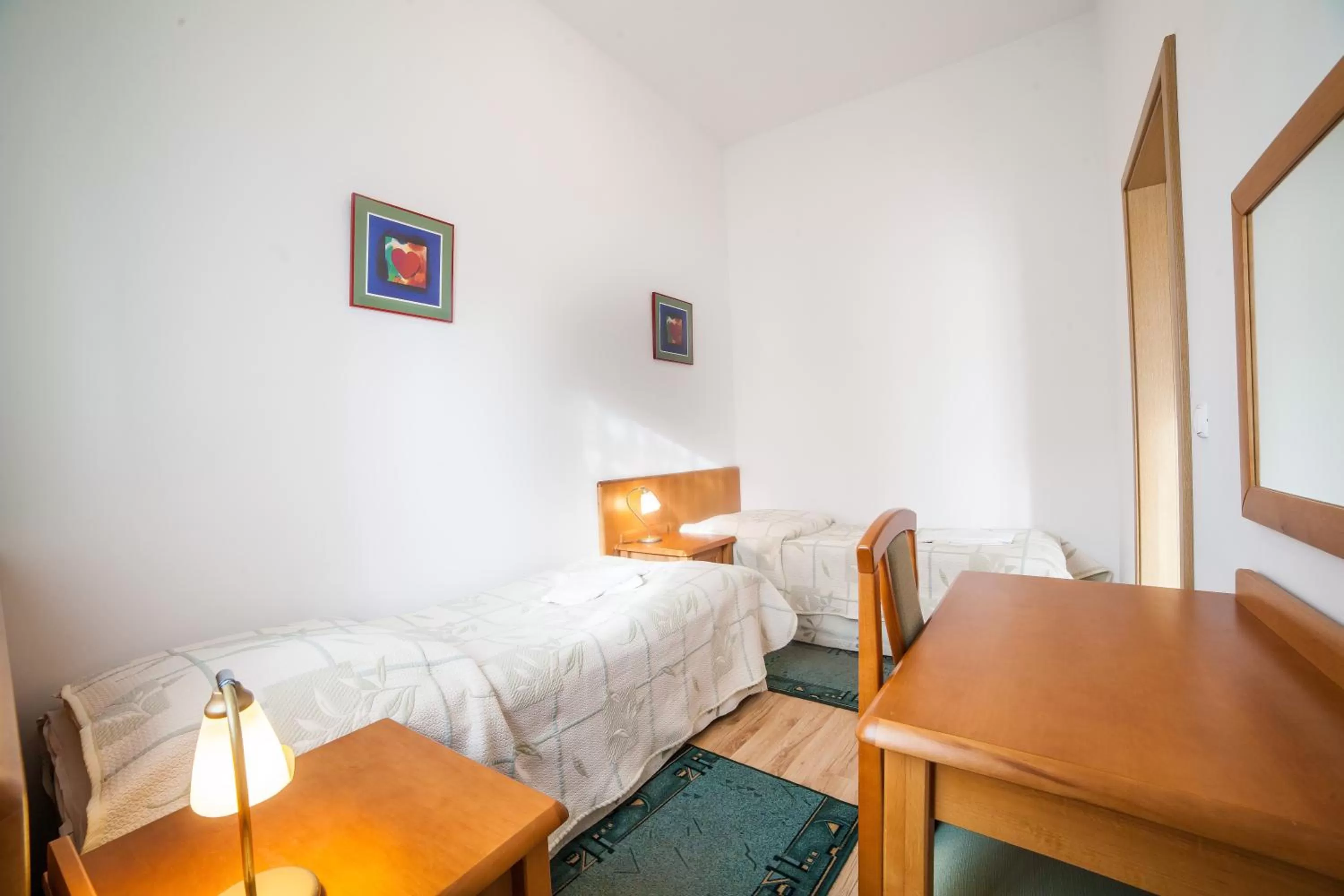 Photo of the whole room, Bed in Olymp