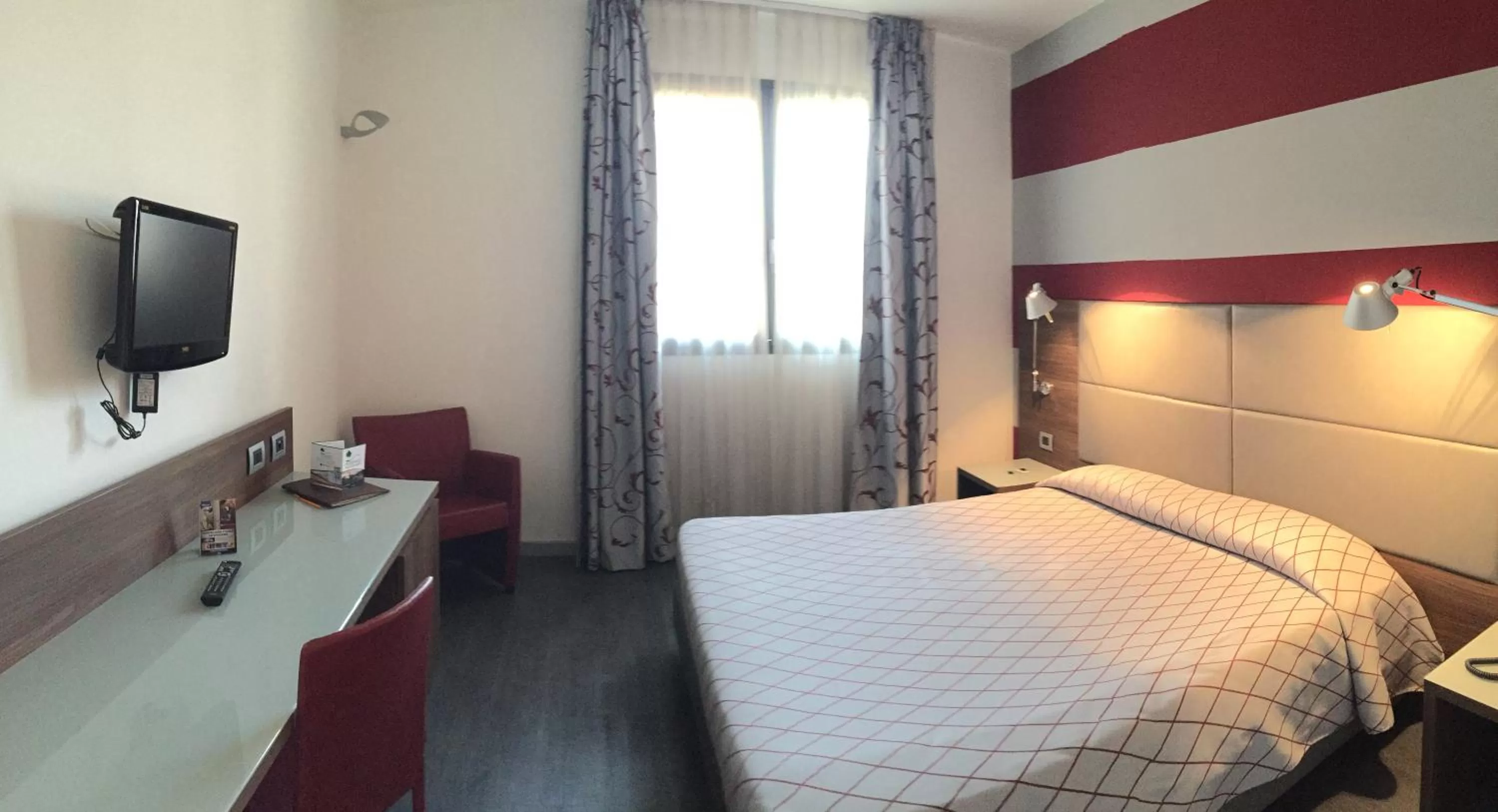 Photo of the whole room, Bed in Hotel Del Parco