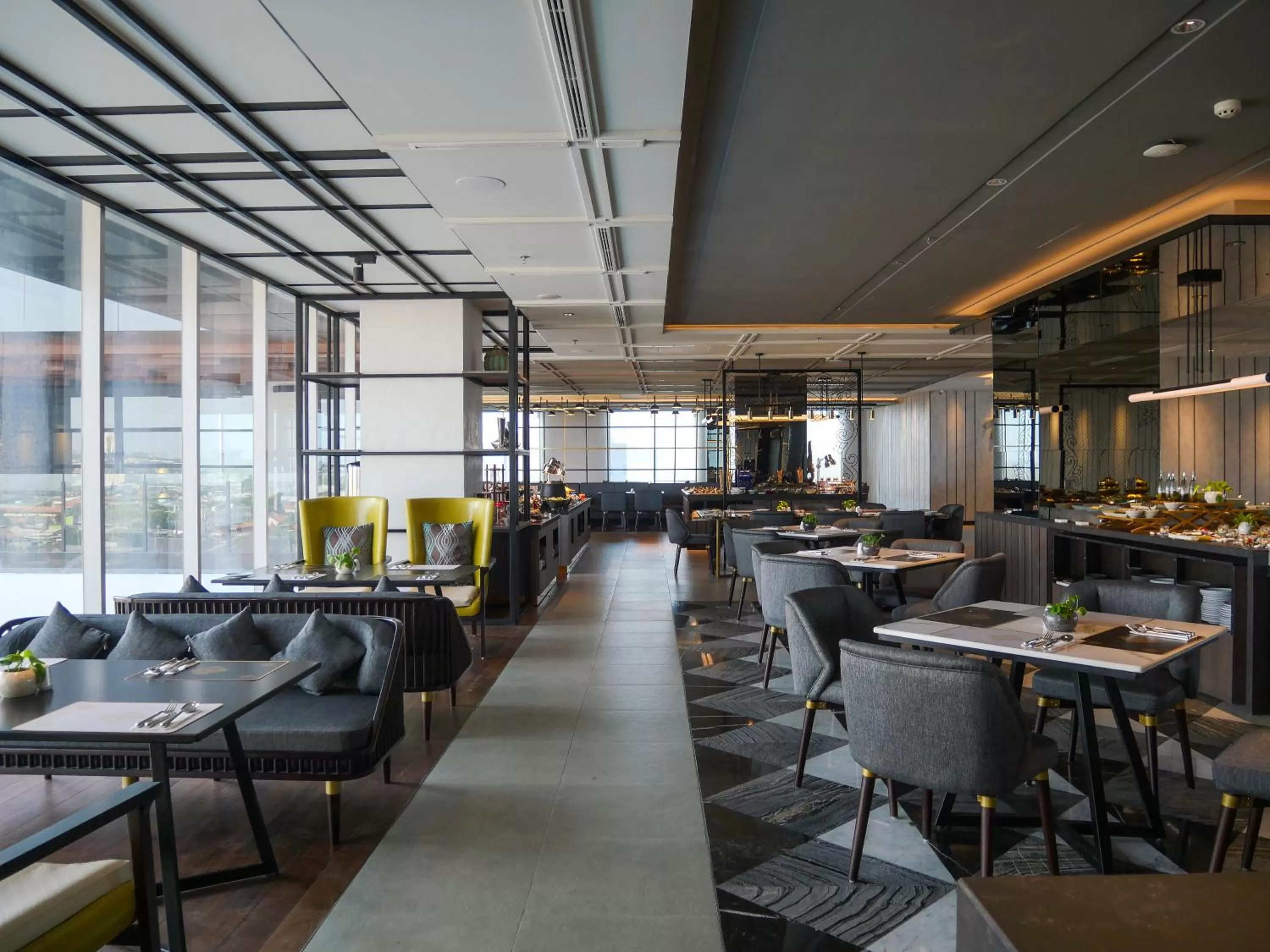 Restaurant/places to eat in Movenpick Surabaya City