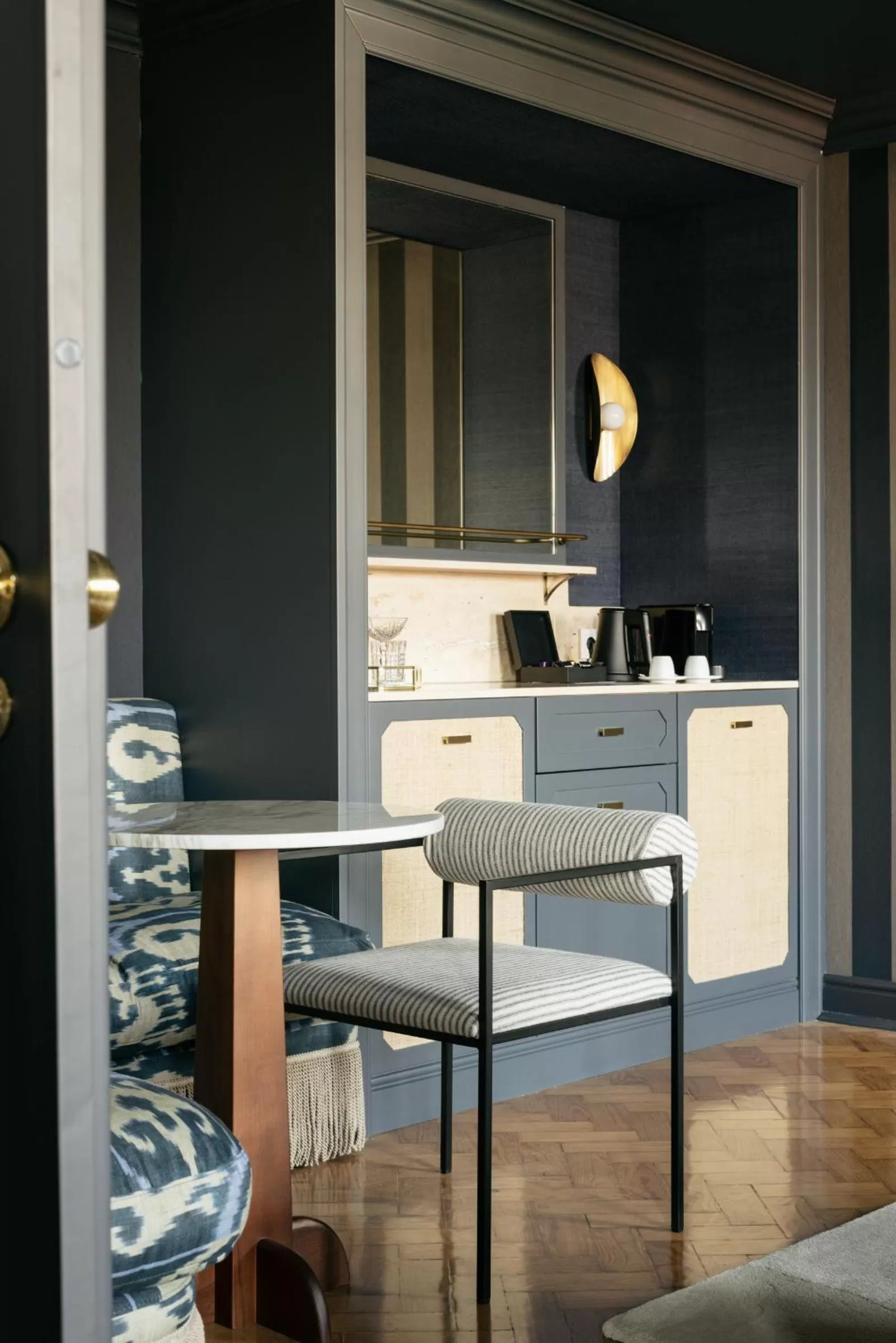 Coffee/tea facilities in Hospes Infante Sagres Porto - Small Luxury Hotels Of The World