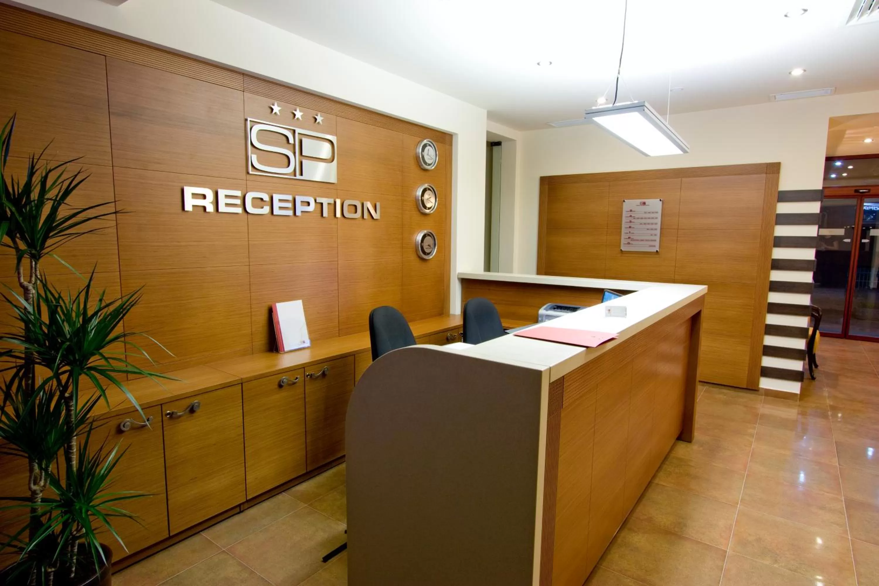 Lobby or reception in Sofia Place Hotel by HMG