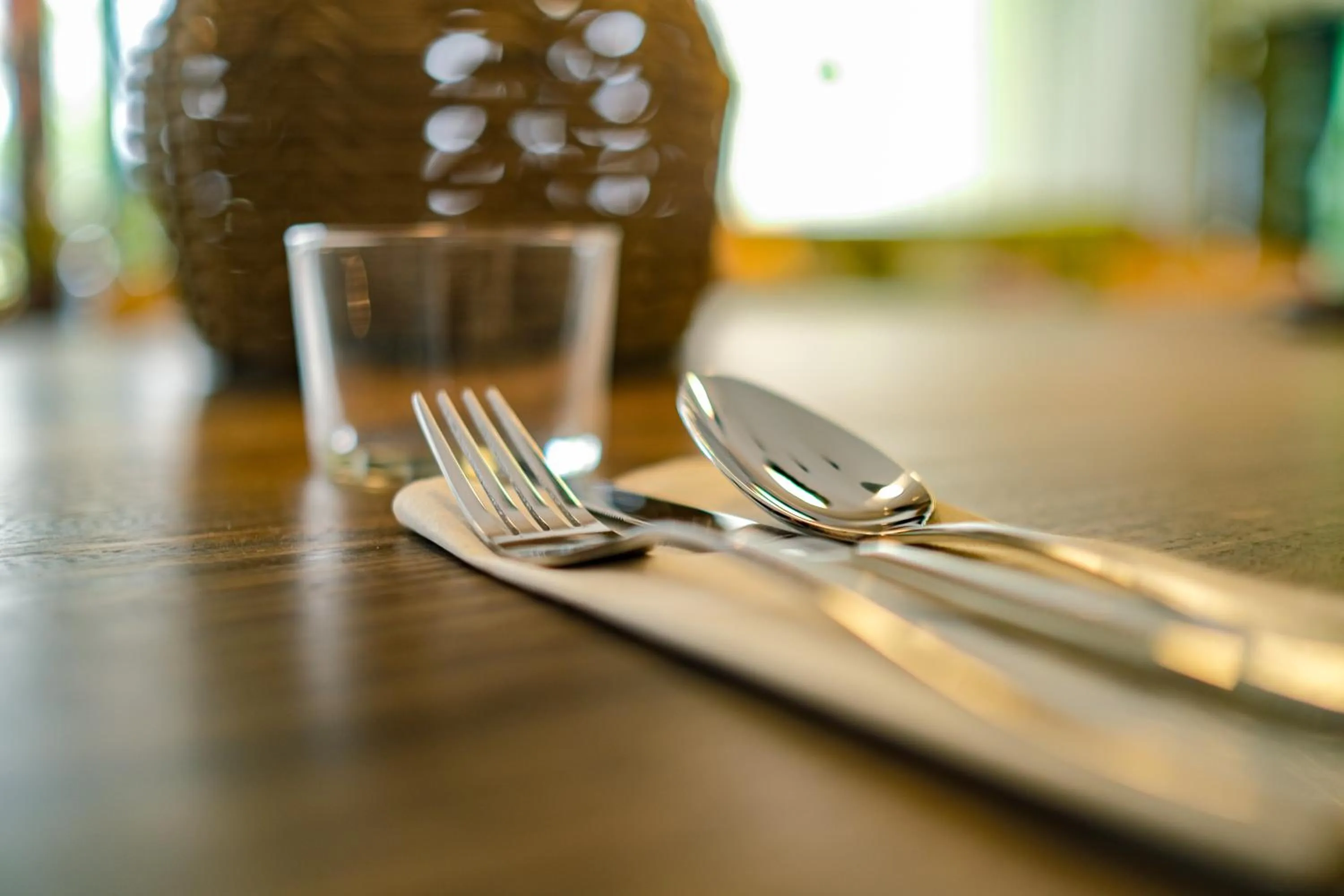 Restaurant/places to eat in Live Hotels Bordeaux Lac