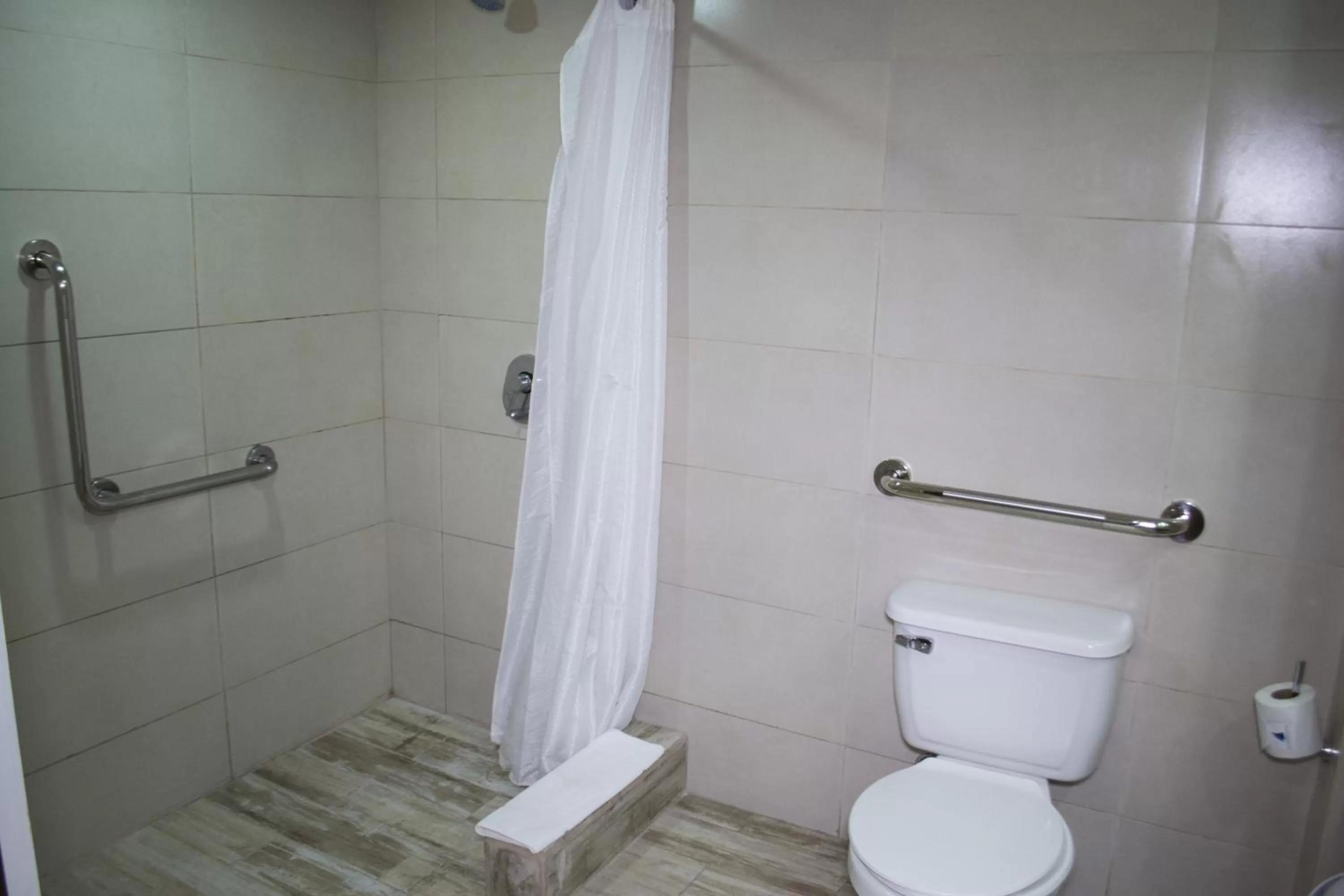 Bathroom in Puerto Azul Hotel